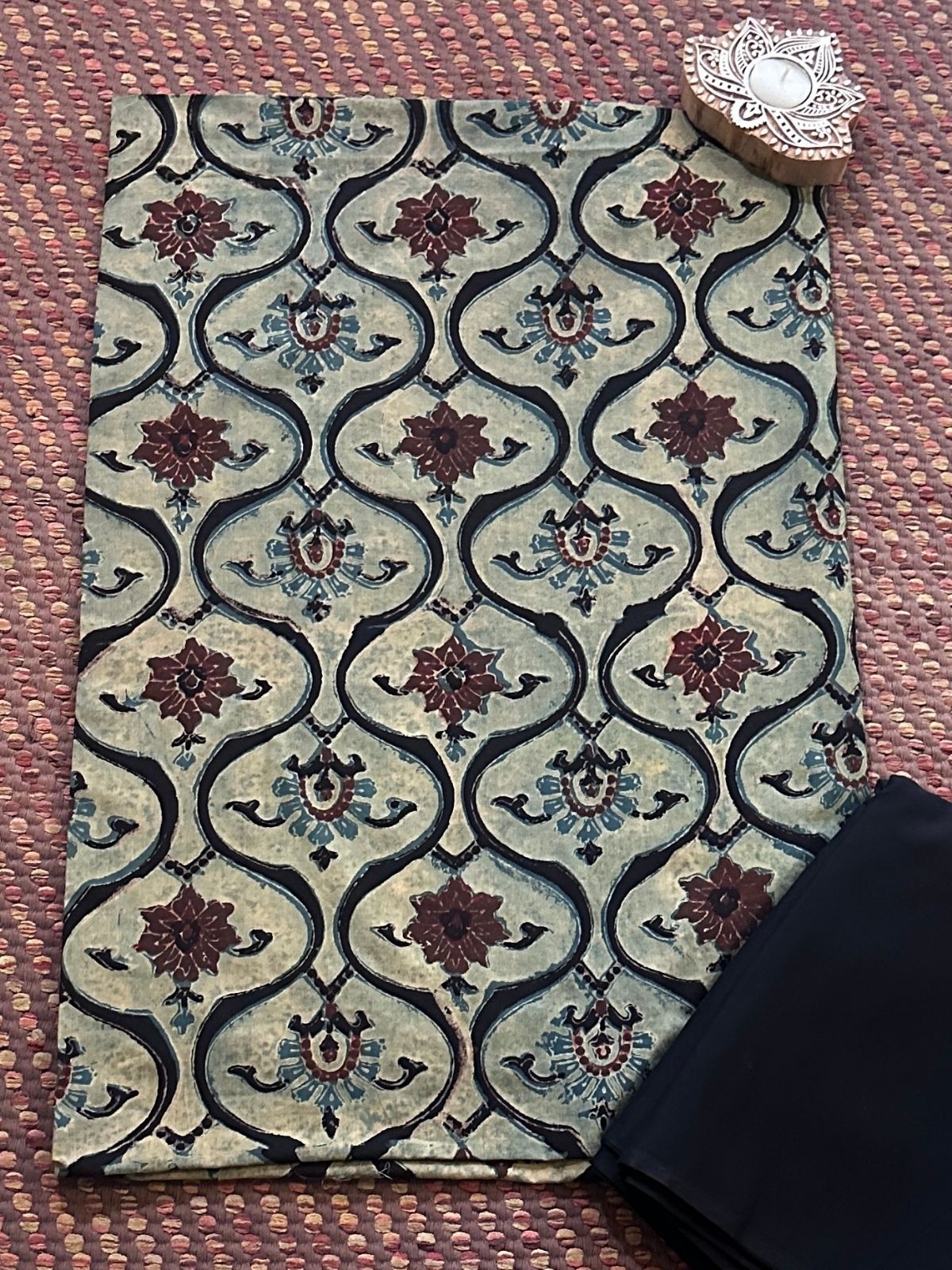 Pure Cotton fabric in Natural Dyes with Bottom Unstitched Set