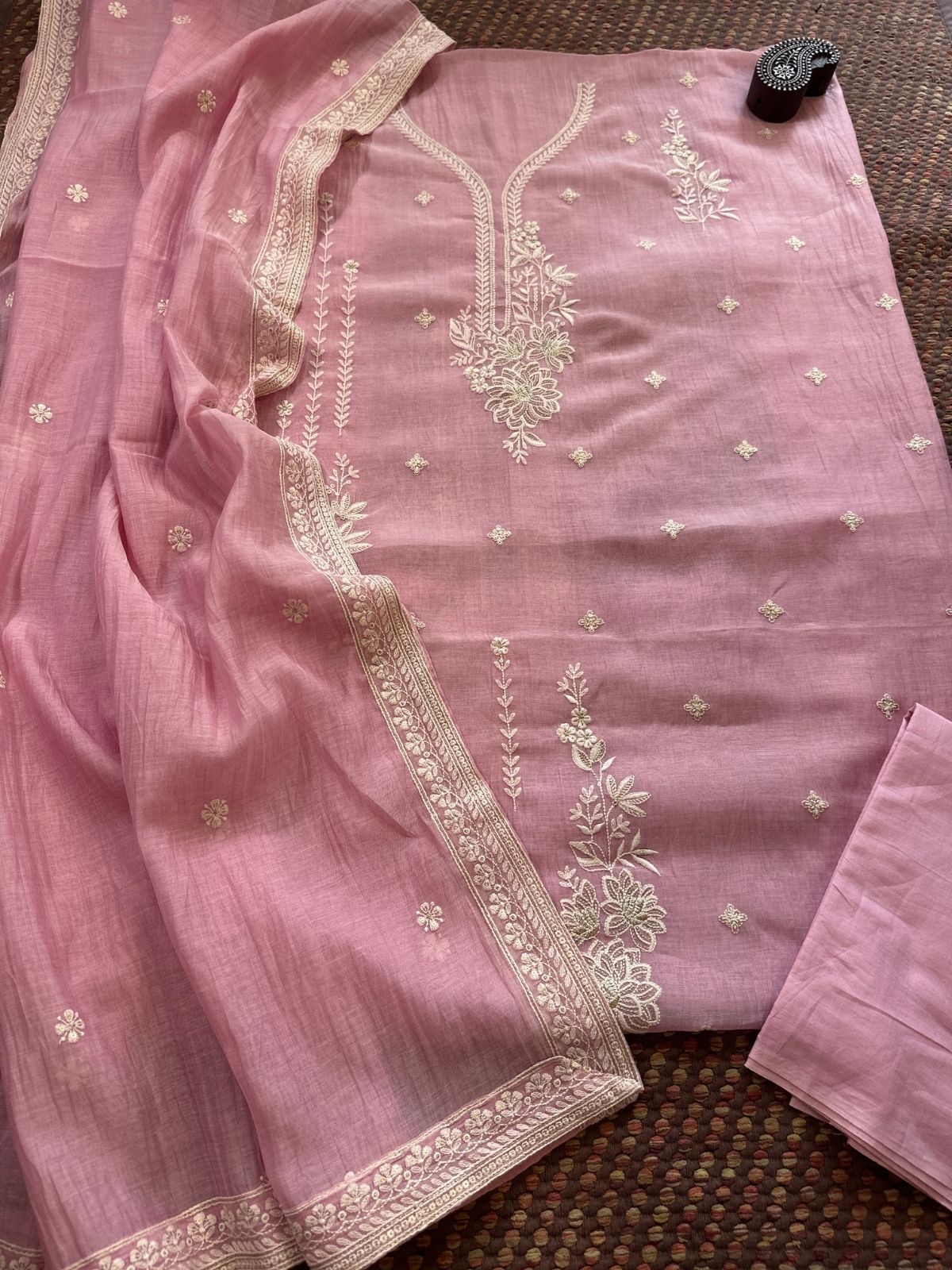 Malmal Maheshwari Silk Embroidered Unstitched Set