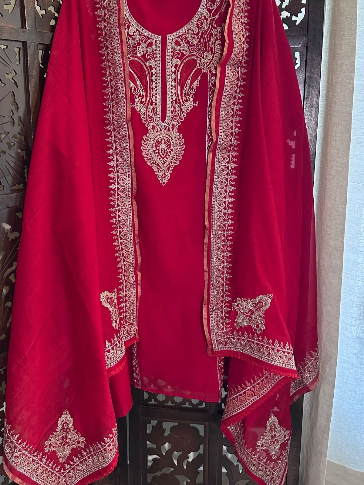 Premium Mul Maheshwari Embroidered Unstitched Set