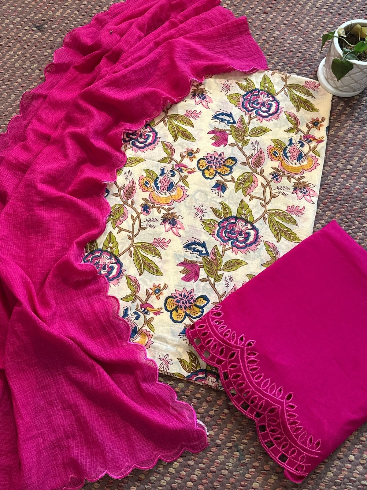 Pure Cotton Malmal Hand-blocked Fabric with Cutwork Bottom & Kota Doria Dupatta