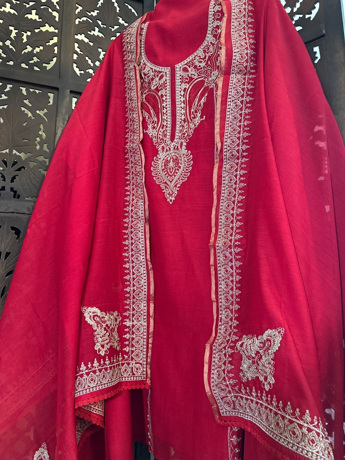 Premium Mul Maheshwari Embroidered Unstitched Set