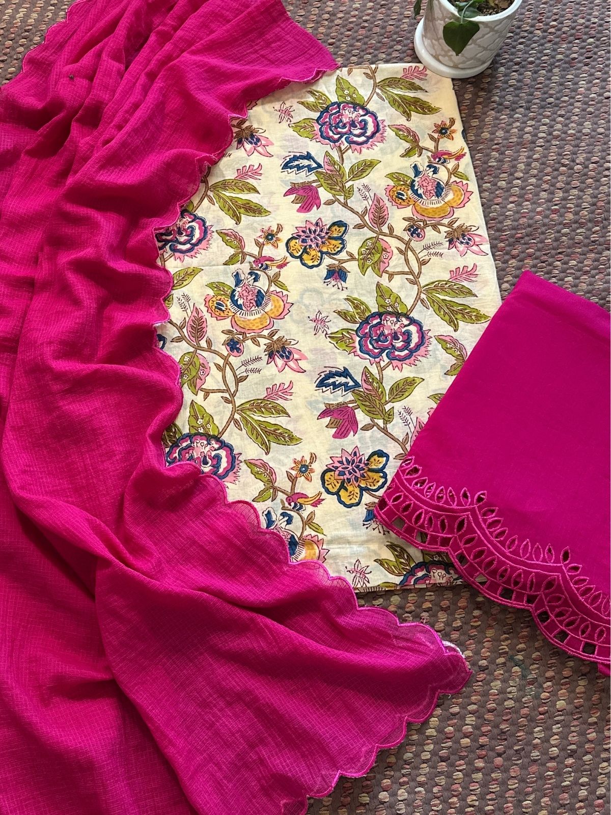 Pure Cotton Malmal Hand-blocked Fabric with Cutwork Bottom & Kota Doria Dupatta