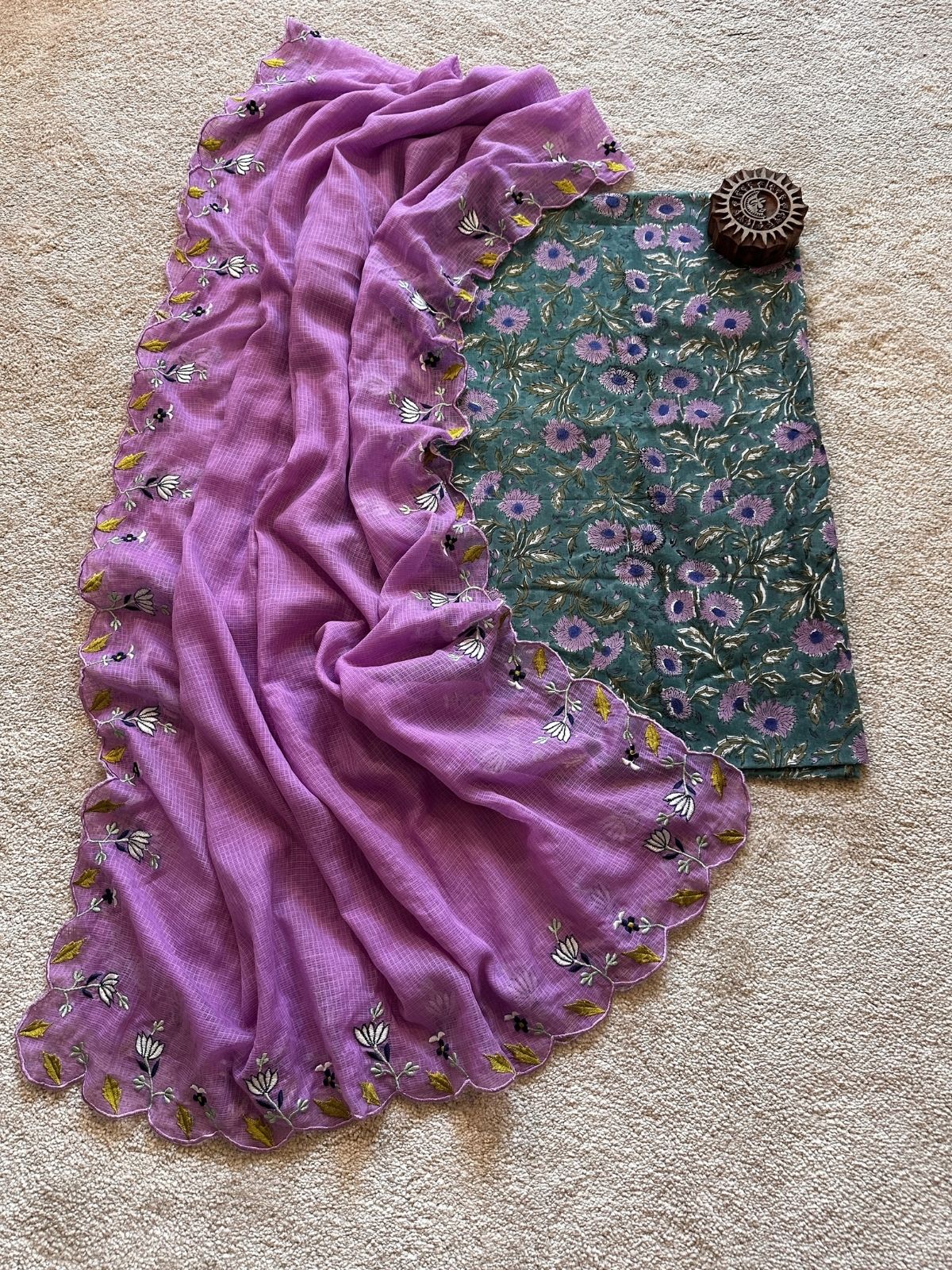 Vaani Unstitched Set