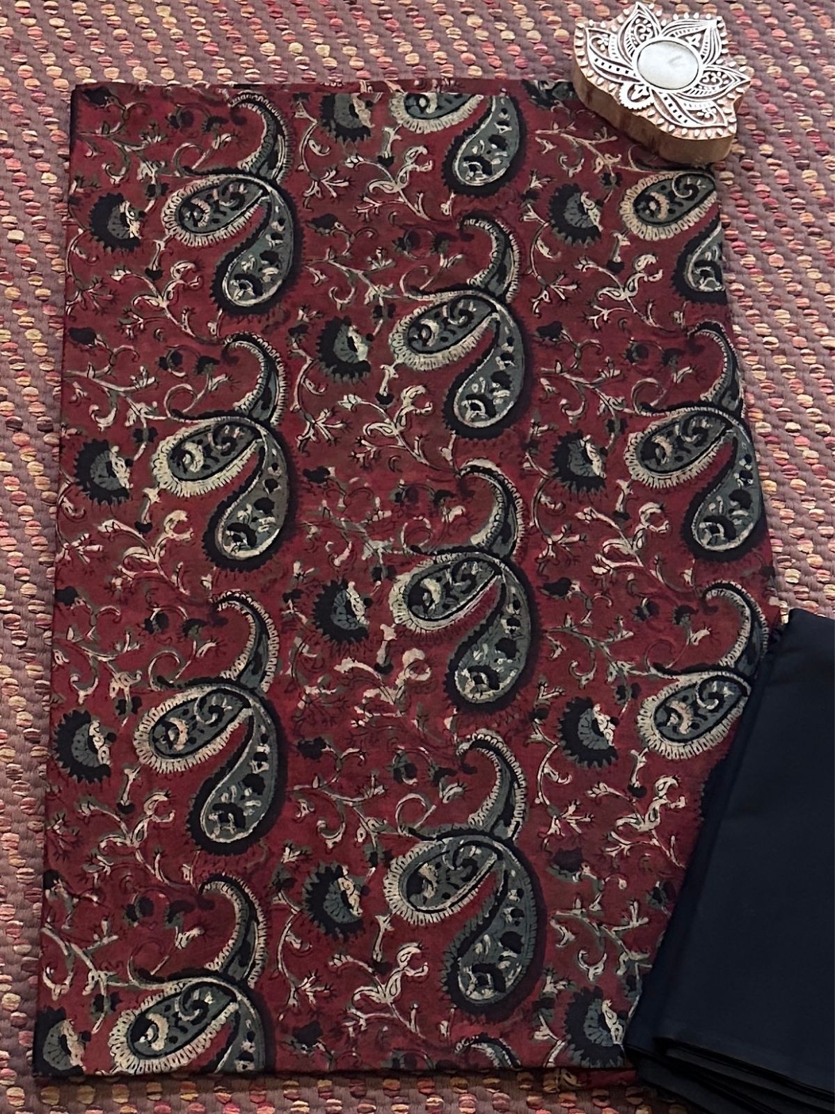 Pure Cotton fabric in Natural Dyes with Bottom Unstitched Set