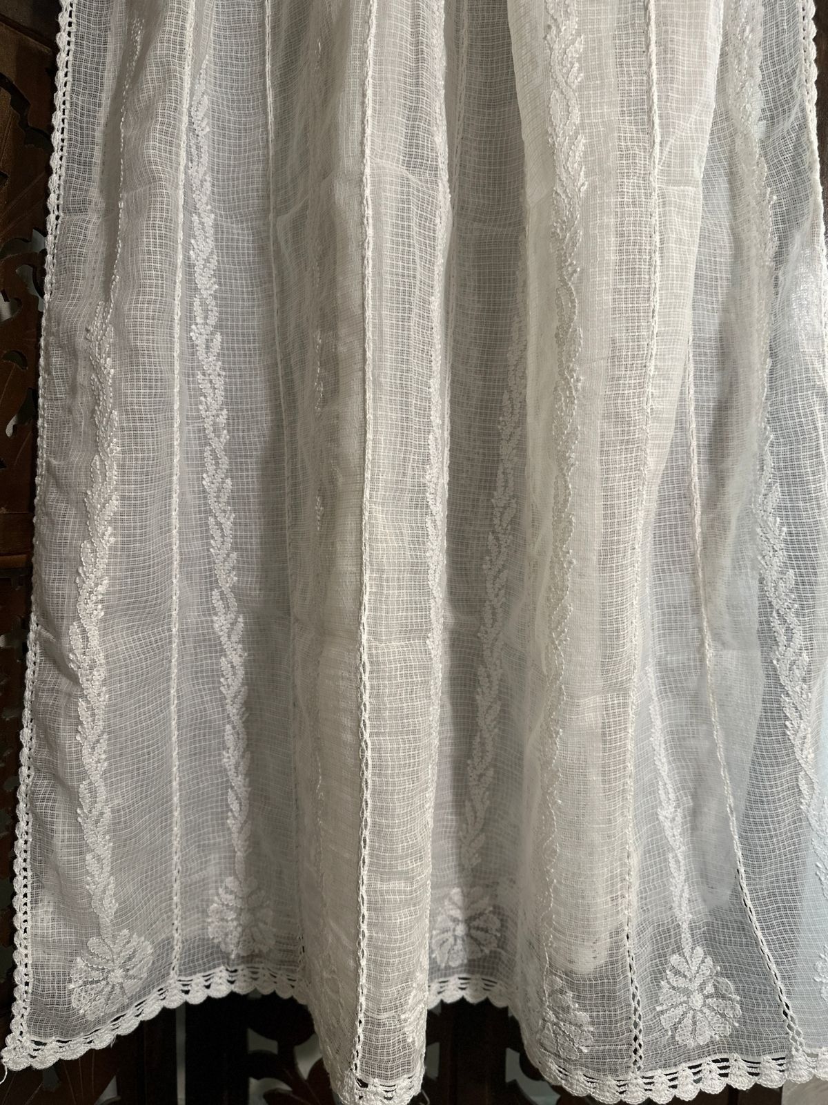 Kota Doria Hand Embroidered Chikankari Dupatta