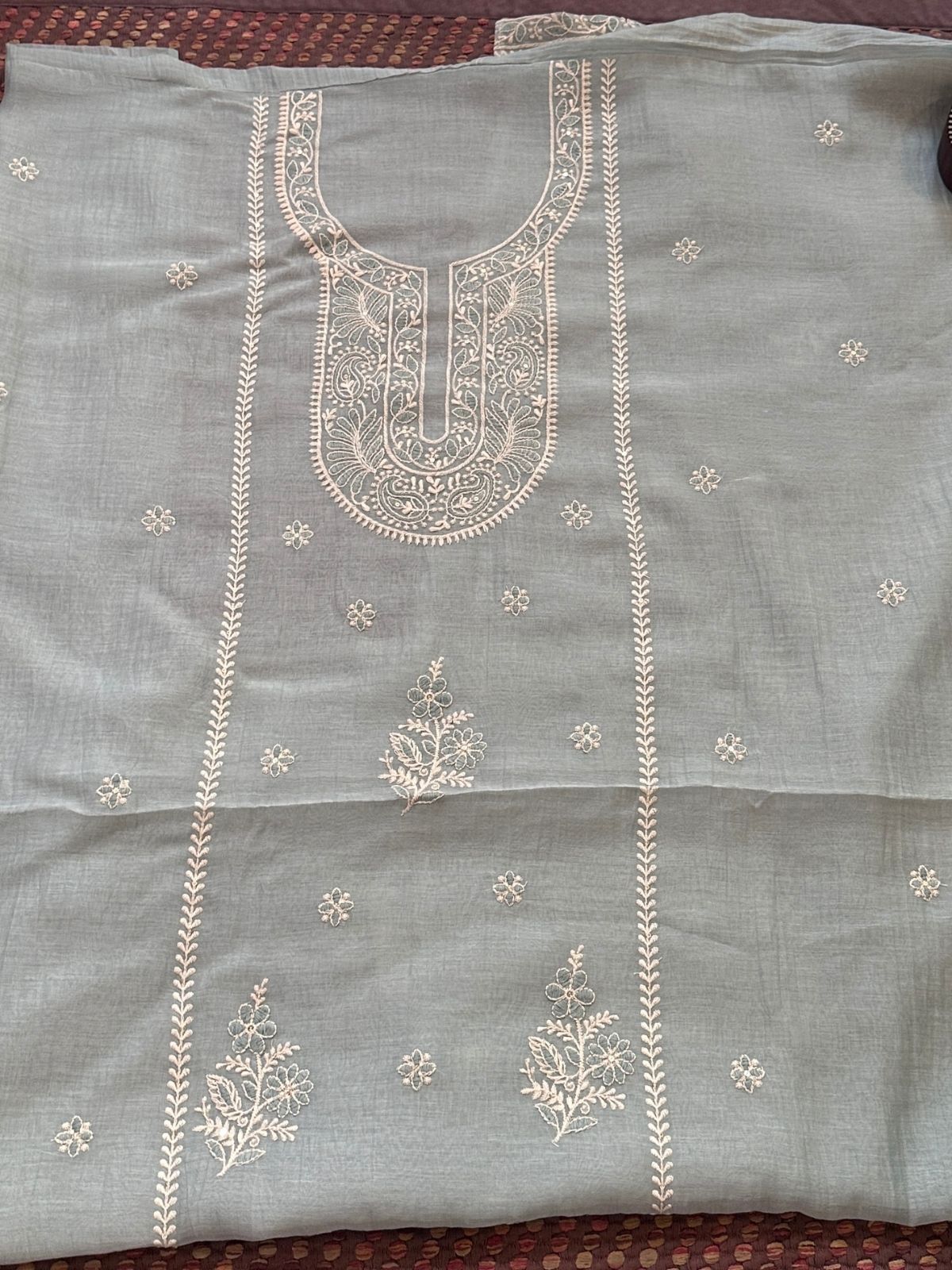 Malmal Maheshwari Silk Embroidered Unstitched Set