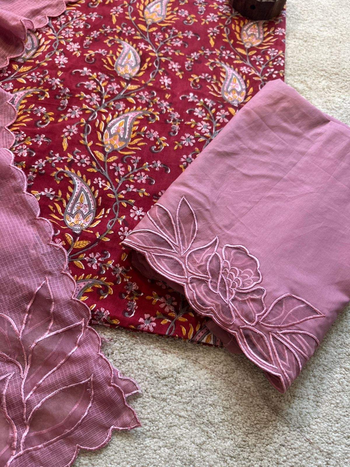 Crimson Rose Set