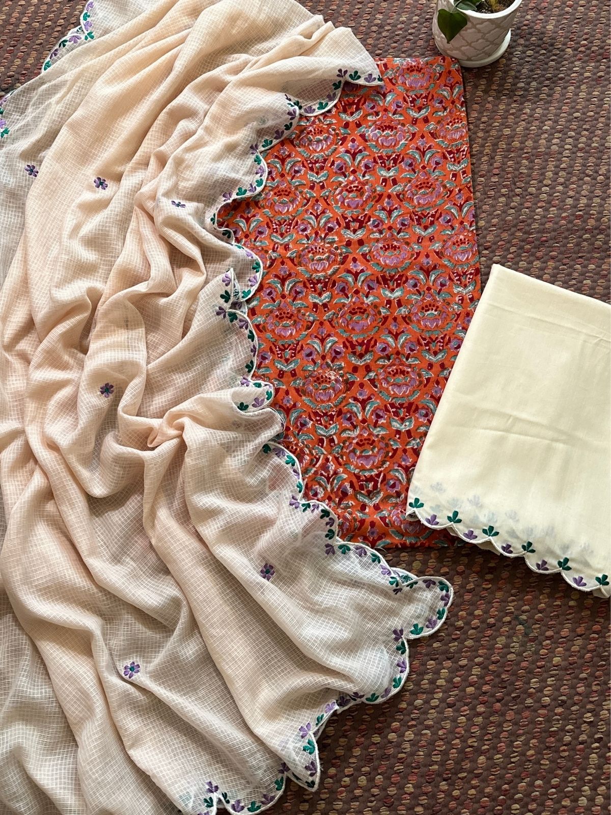 Pure Cotton Malmal Hand blocked Set with Embroidered Dupatta