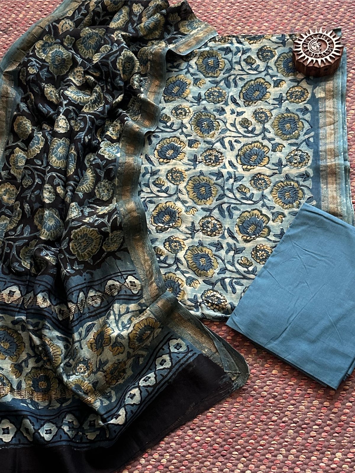 Vegetable Dyed Maheshwari Silk Unstitched Set