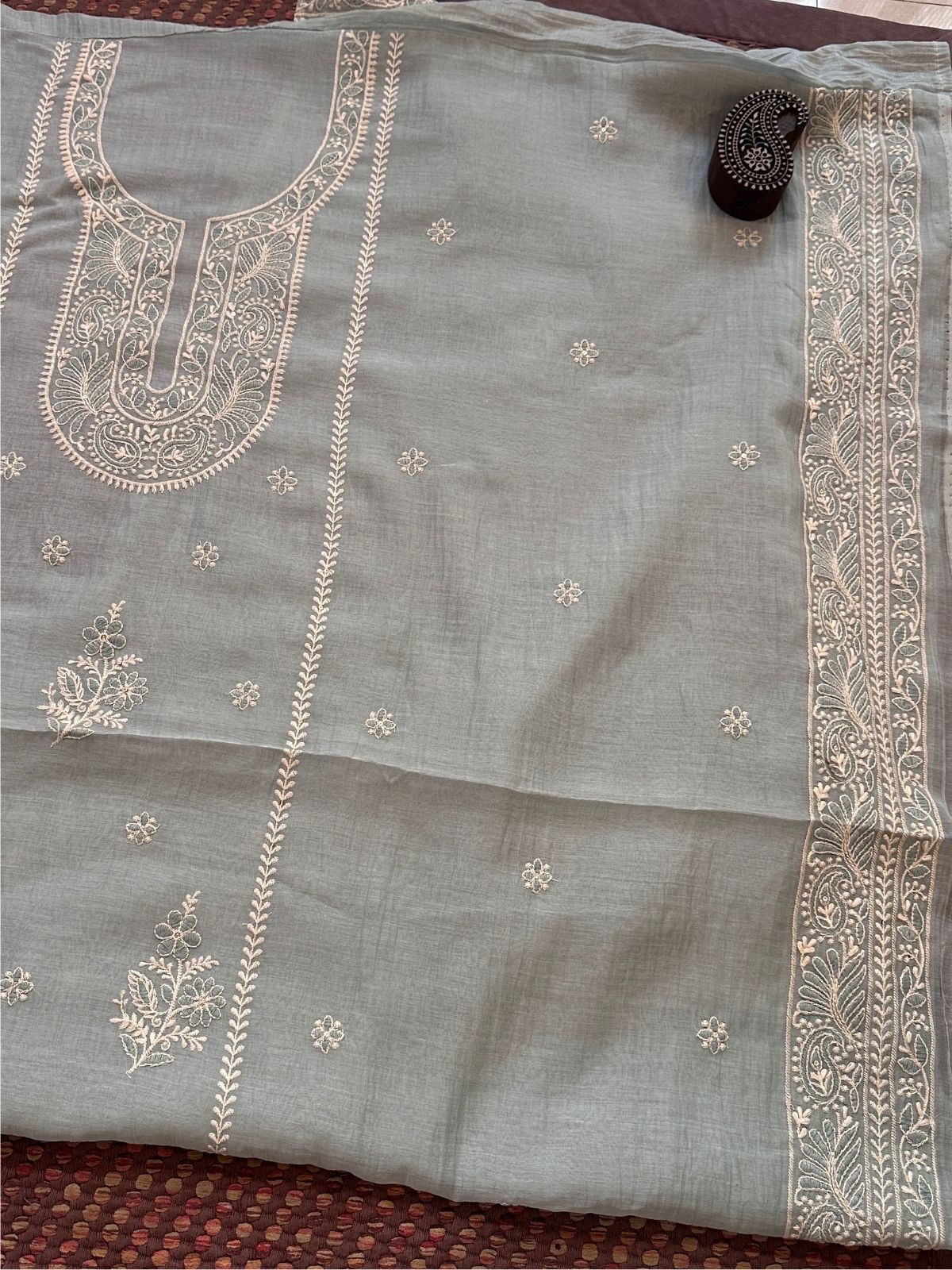Malmal Maheshwari Silk Embroidered Unstitched Set