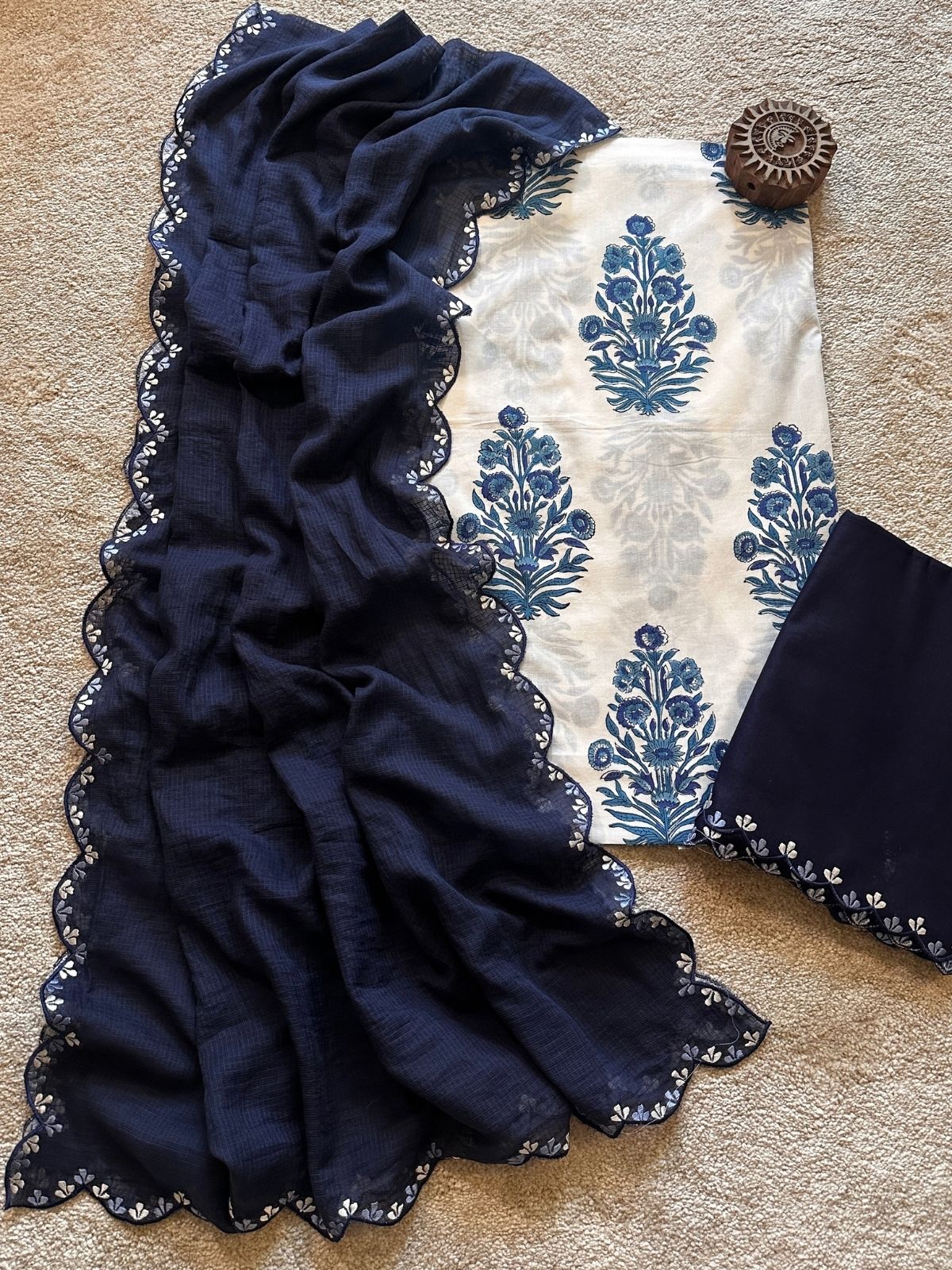 Neer Unstitched Set