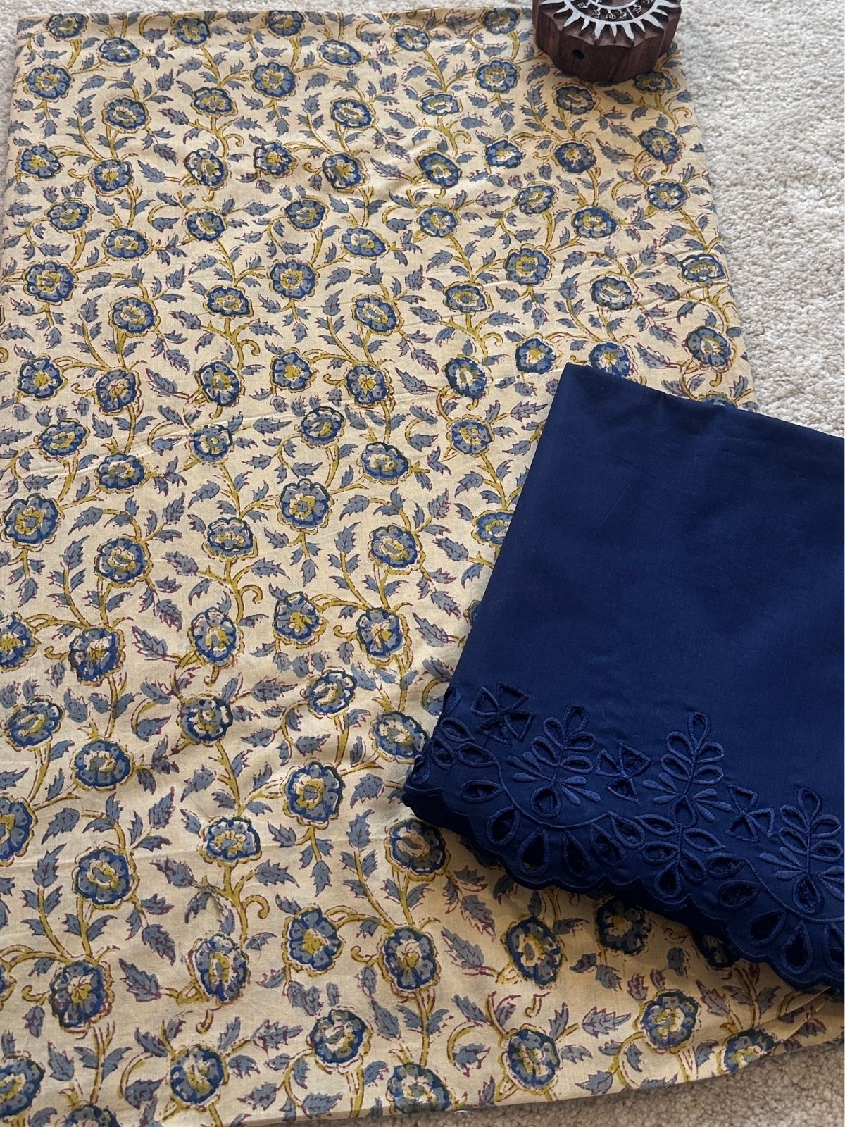 Farah Unstitched Set
