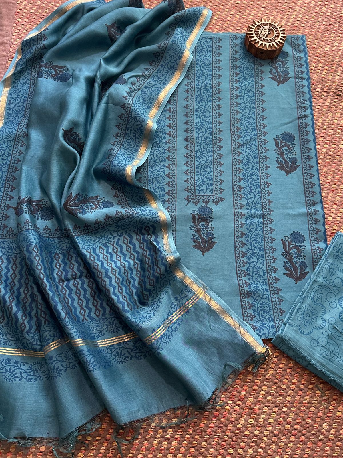 Hand-blocked Maheswari Unstitched Set