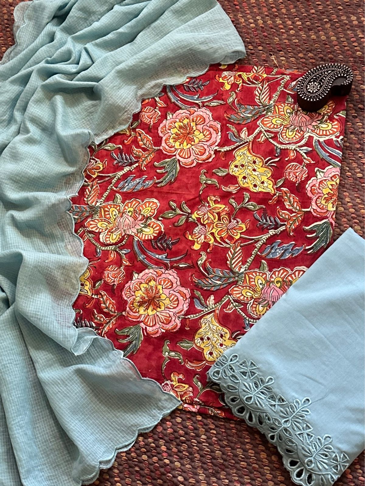 Pure Cotton Malmal Hand-blocked Fabric with Cutwork Bottom & Kota Doria Dupatta