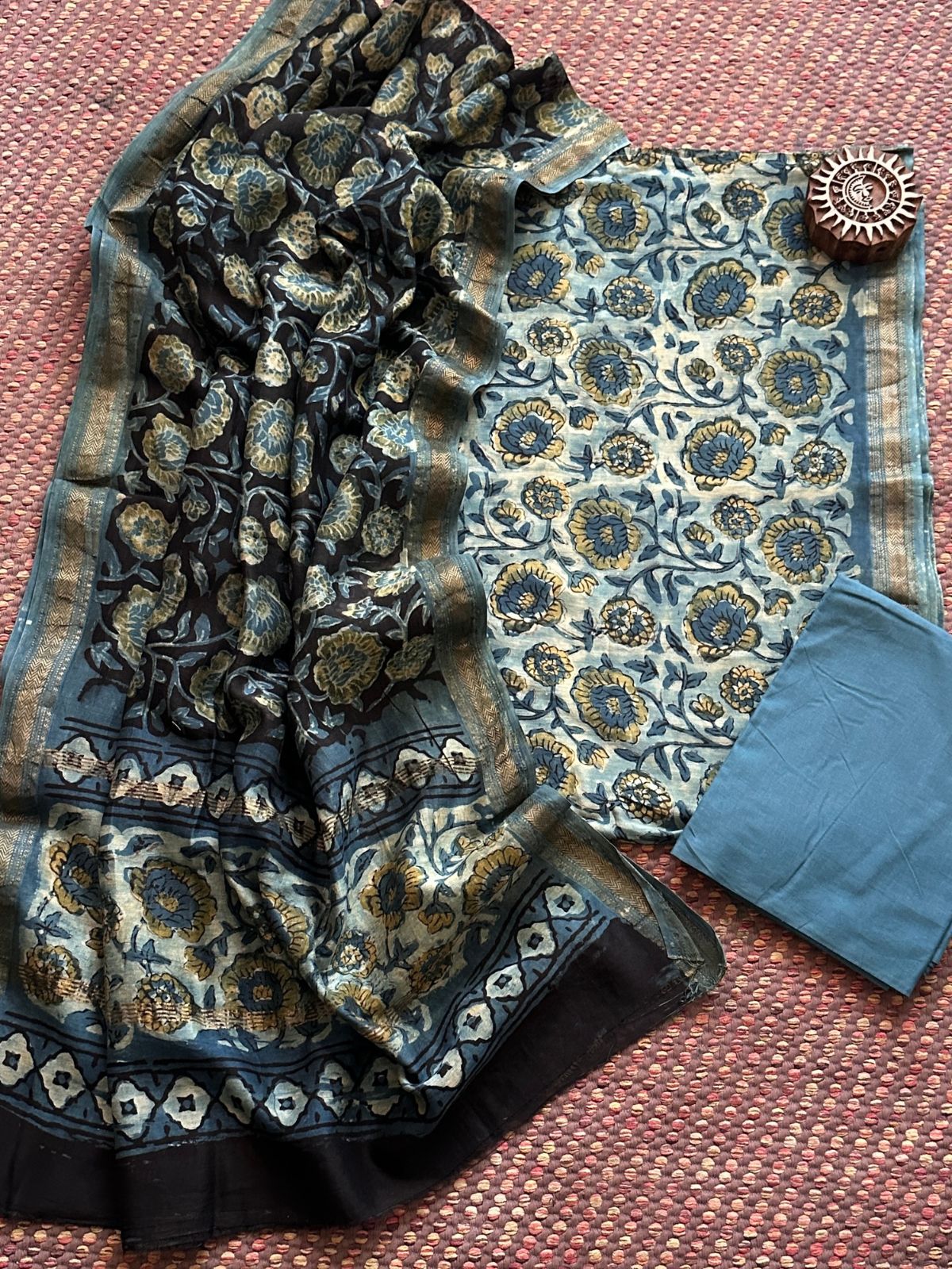 Vegetable Dyed Maheshwari Silk Unstitched Set