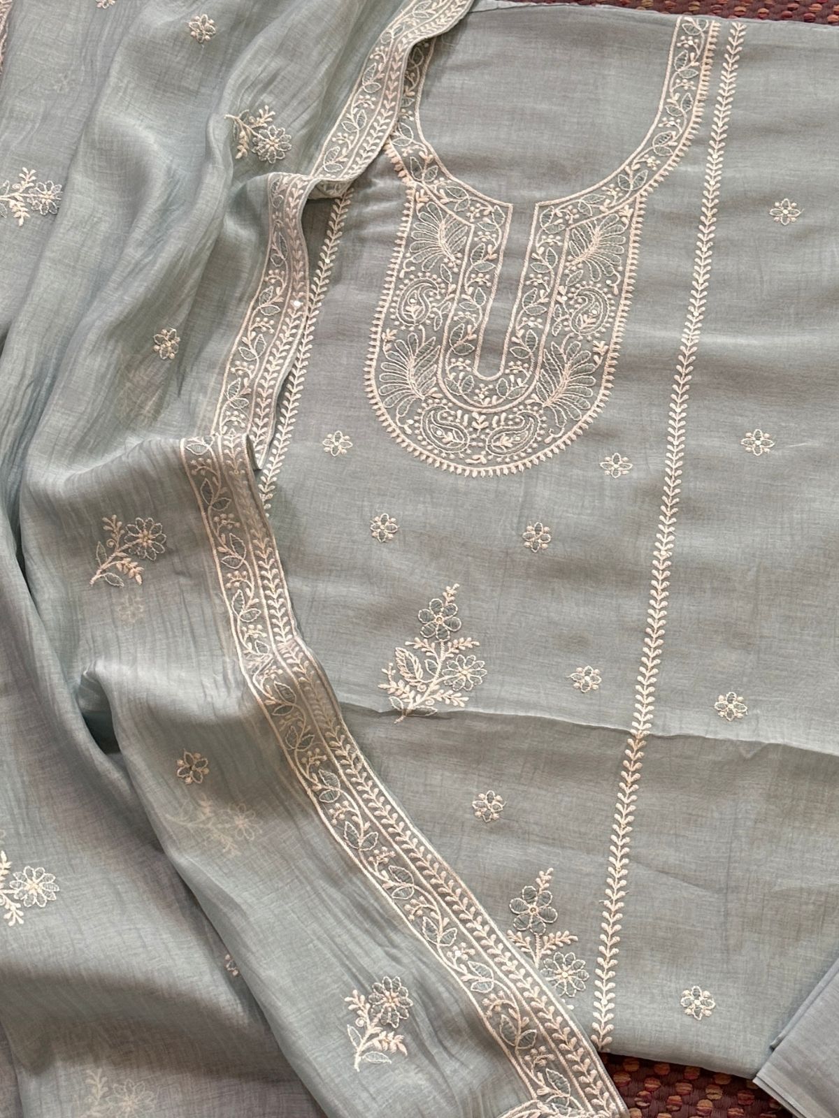 Malmal Maheshwari Silk Embroidered Unstitched Set