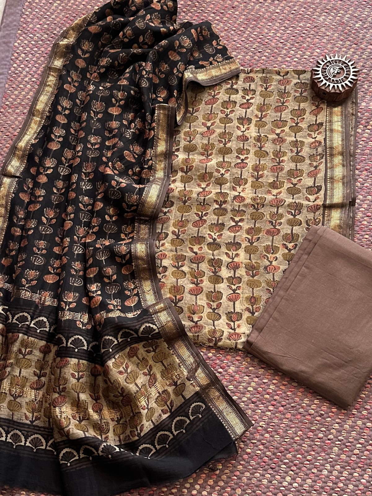 Vegetable Dyed Maheshwari Silk Unstitched Set