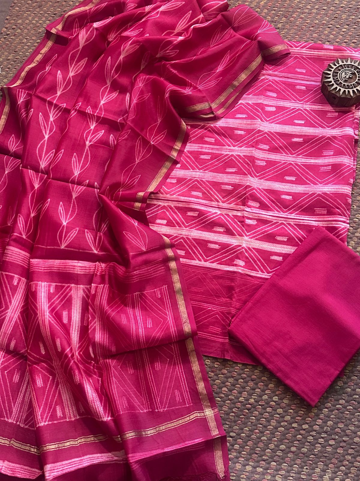 Shibori Maheshwari Silk Set