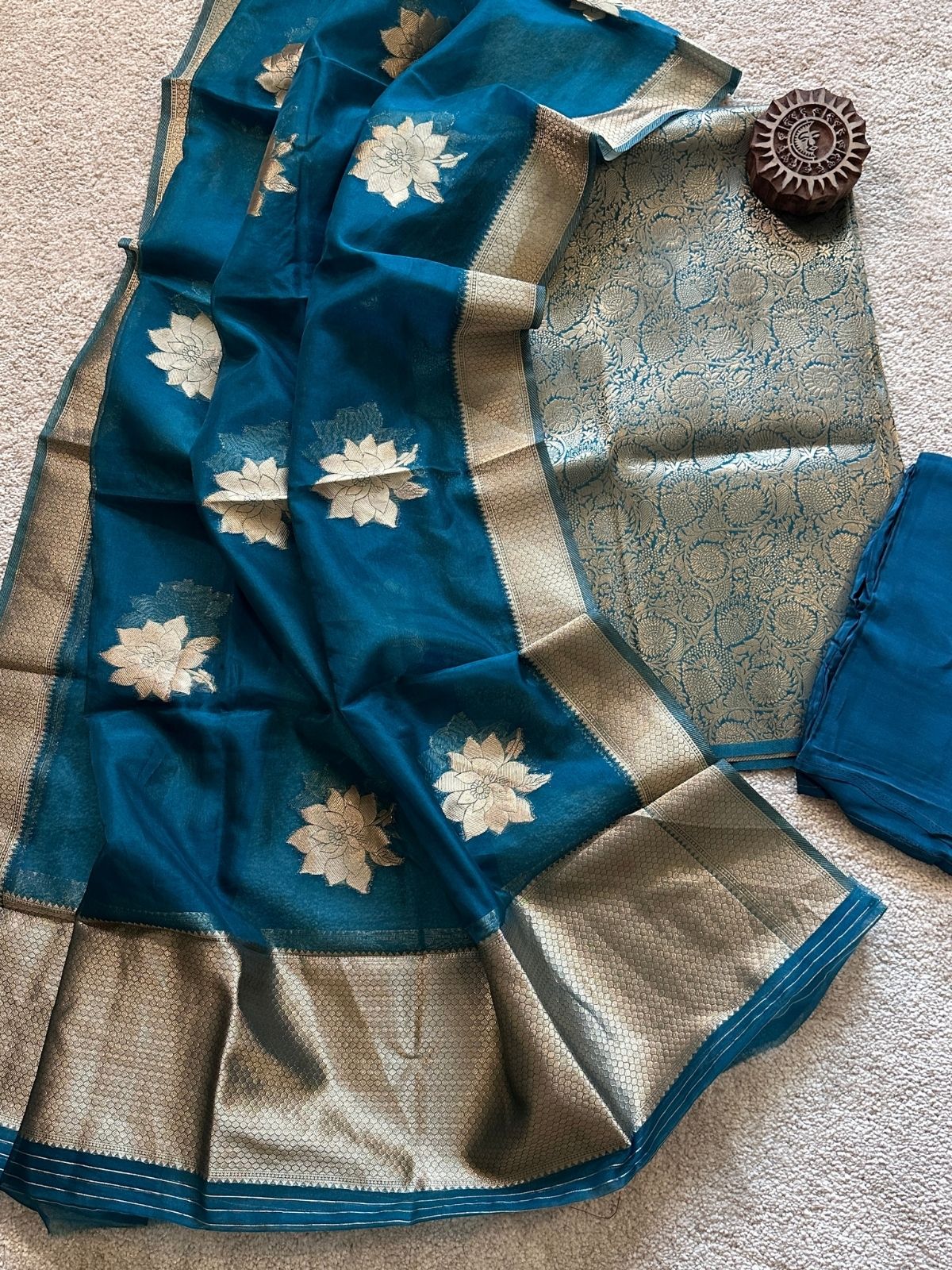 Morni- Premium Brocade Silk Unstitched Set