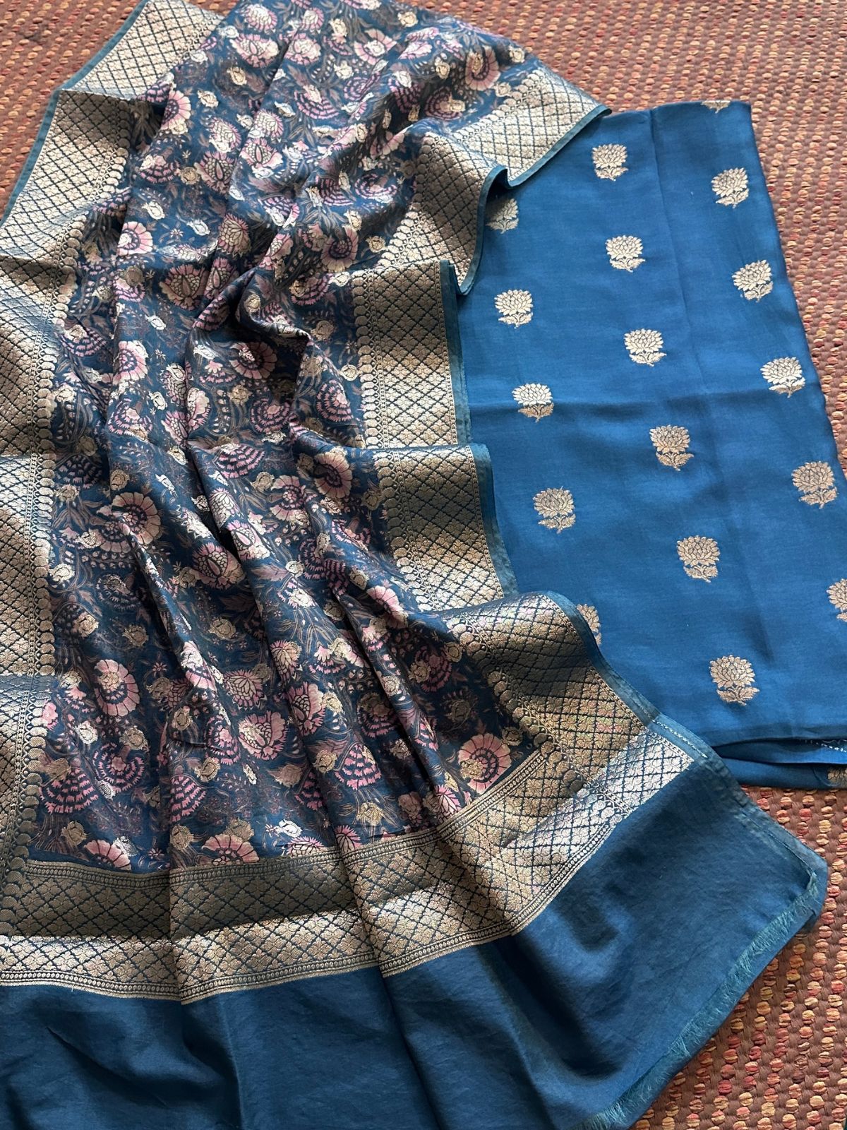 Maheshwari Silk with Benarsi Weave