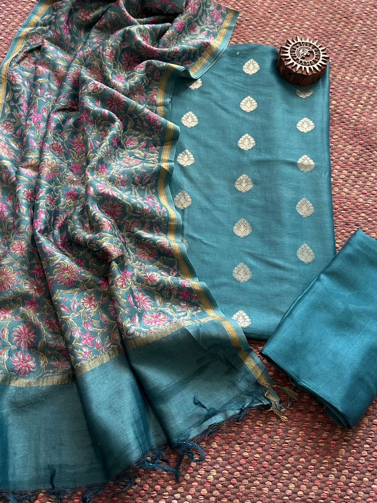 Maheshwari Silk with Benarsi Weave