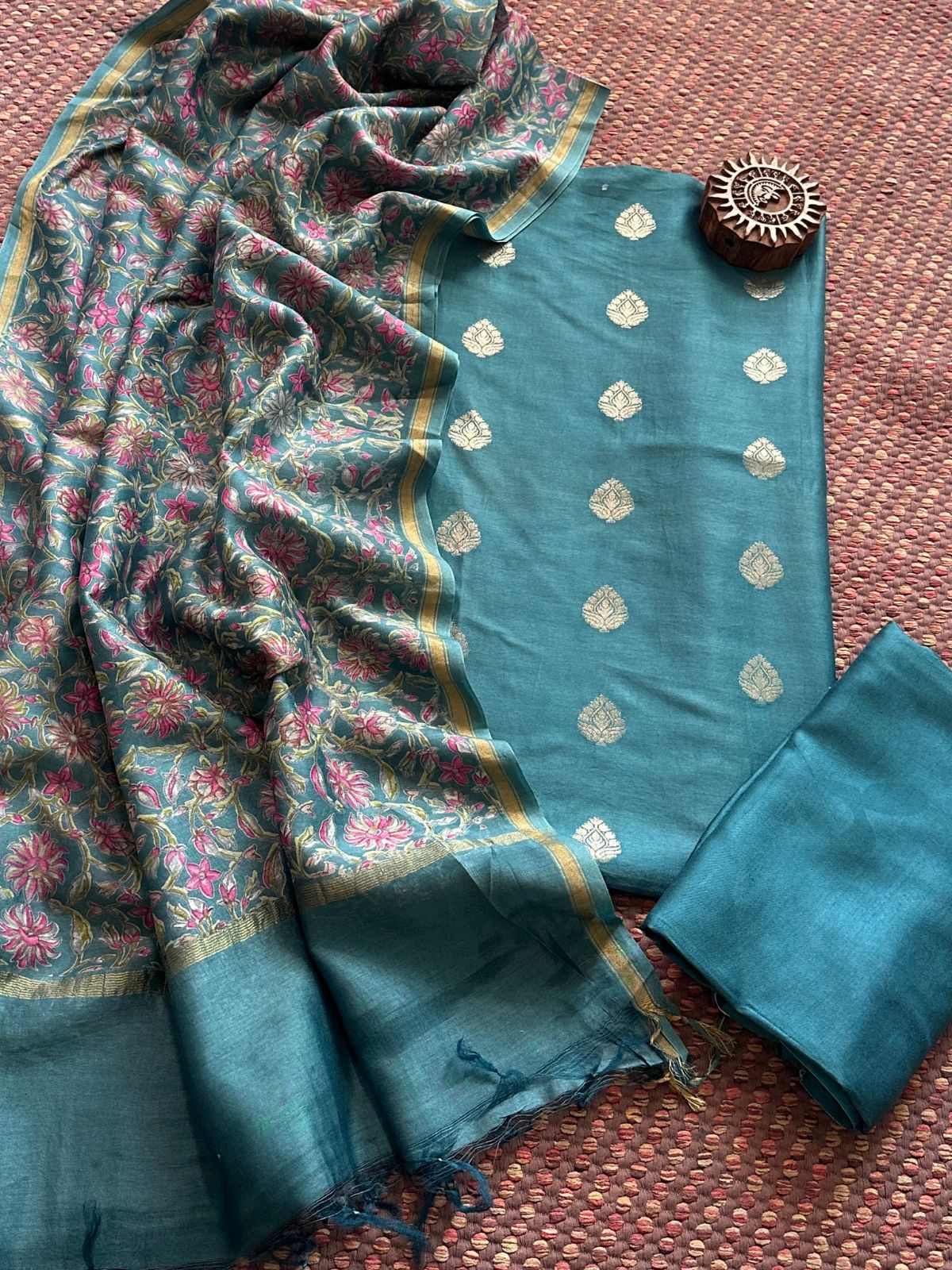 Maheshwari Silk with Benarsi Weave