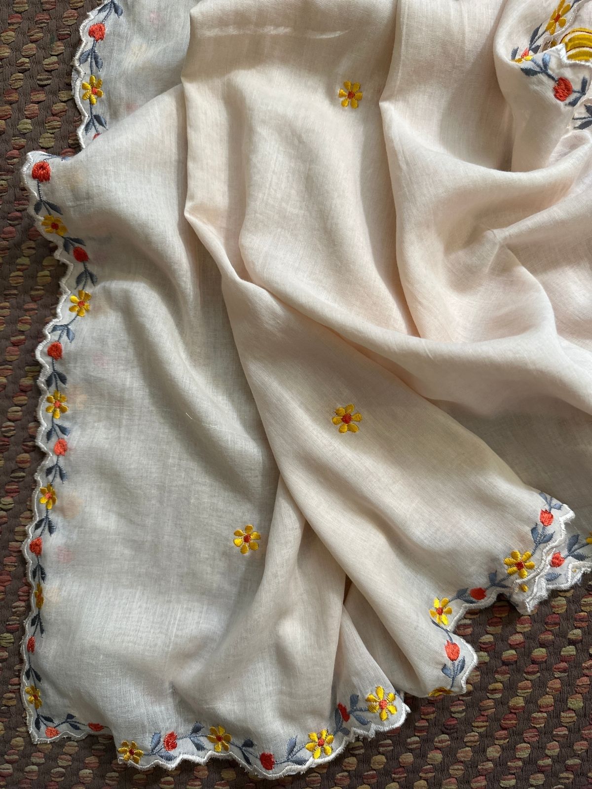 Cotton Malmal Fabric with Embroidered Malmal Dupatta Set