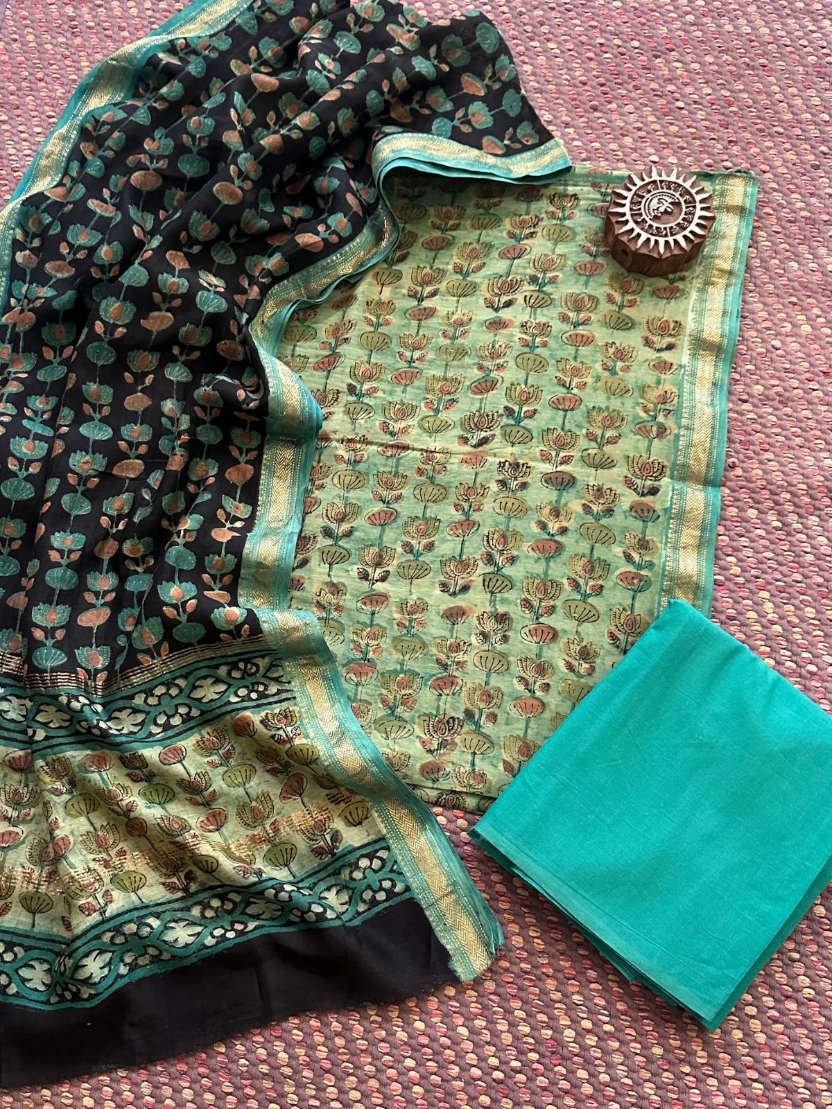 Vegetable Dyed Maheshwari Silk Unstitched Set