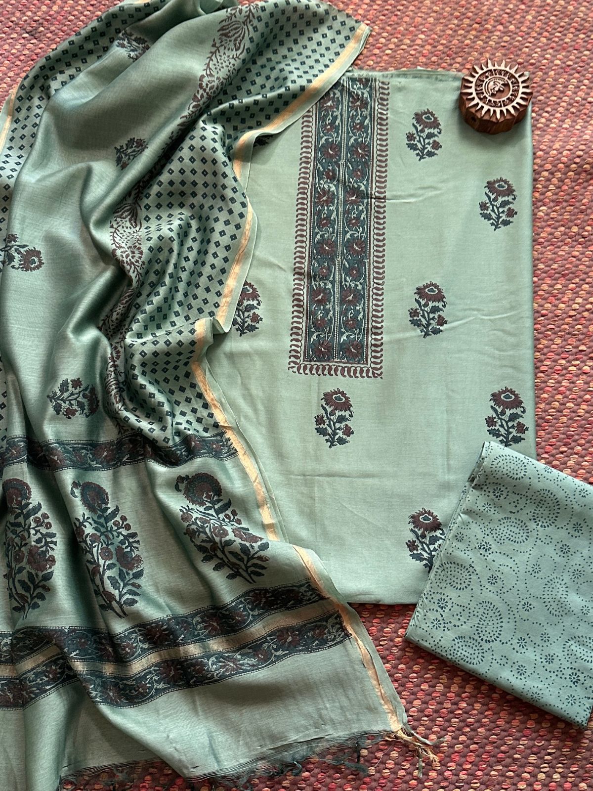 Hand-blocked Maheswari Unstitched Set