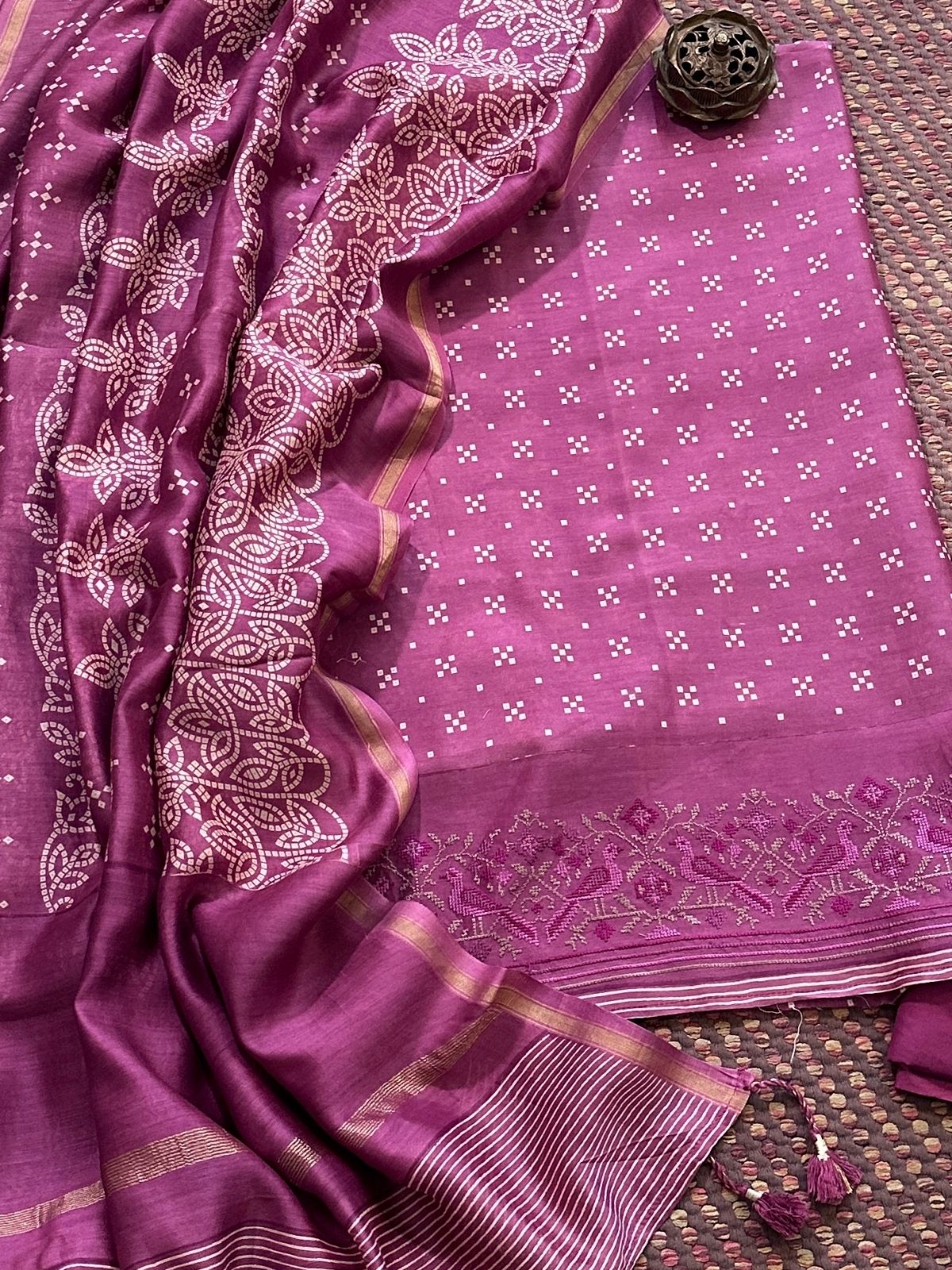 Premium Maheshwari Silk Unstitched Set