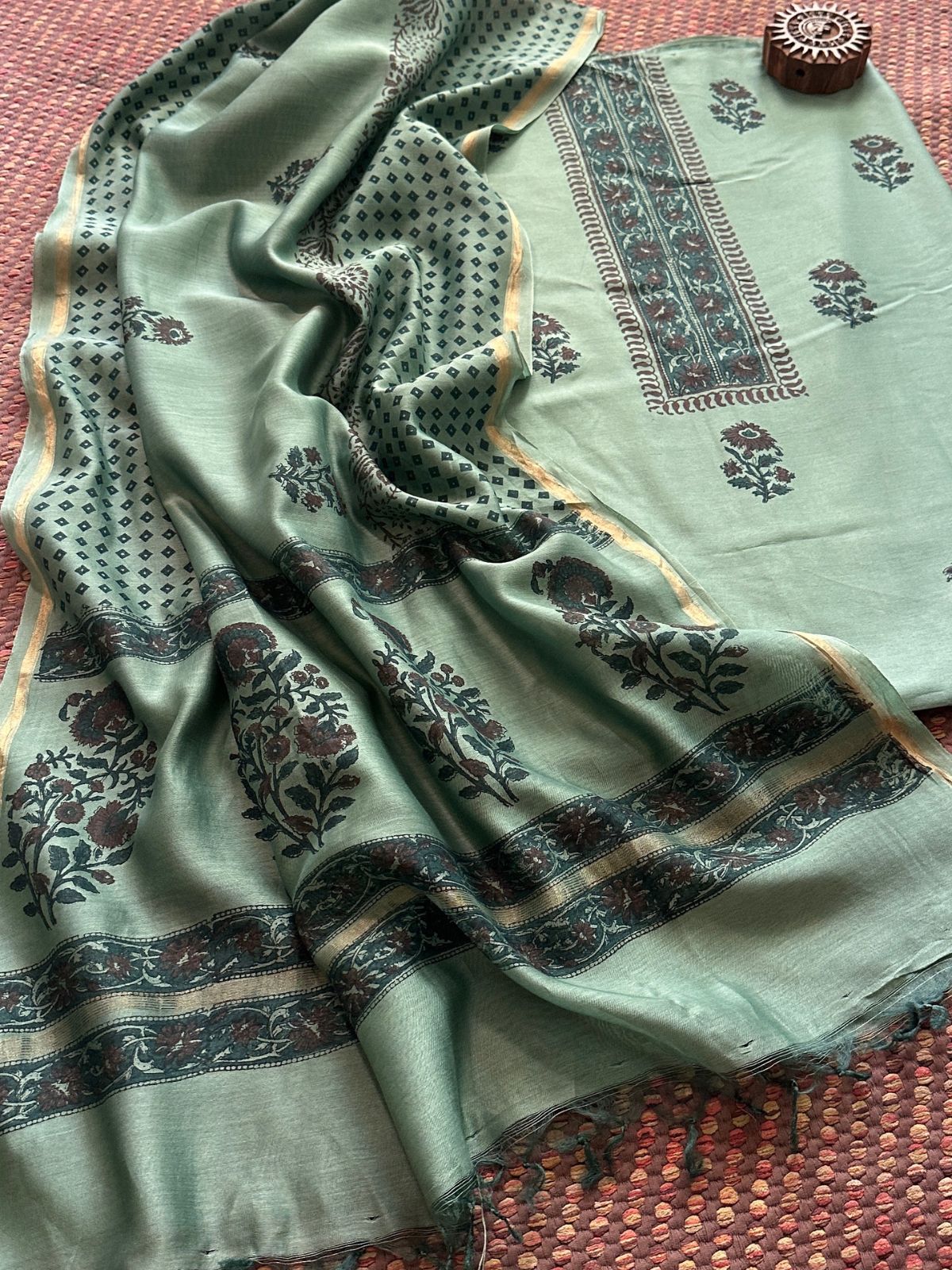 Hand-blocked Maheswari Unstitched Set