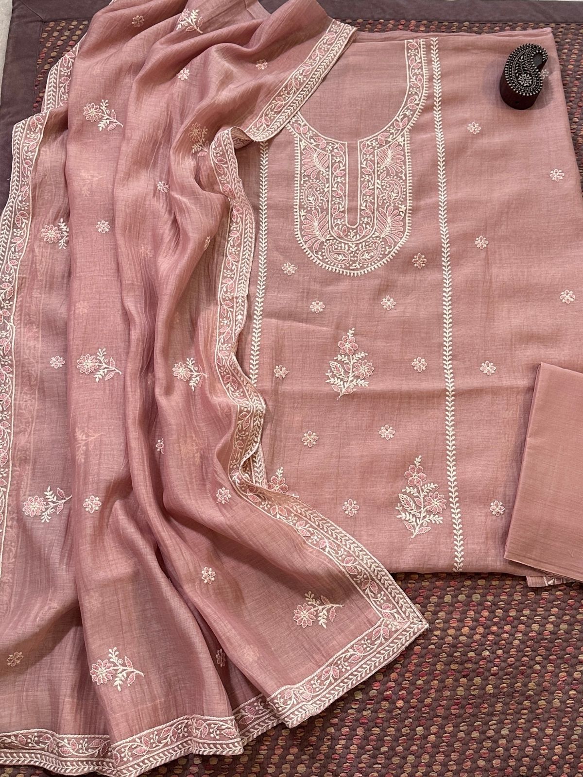 Malmal Maheshwari Silk Embroidered Unstitched Set