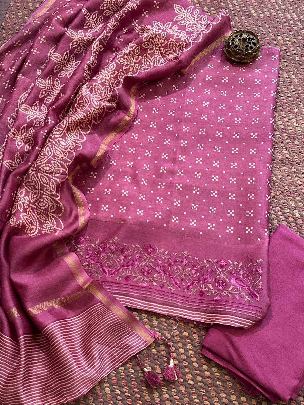 Premium Maheshwari Silk Unstitched Set
