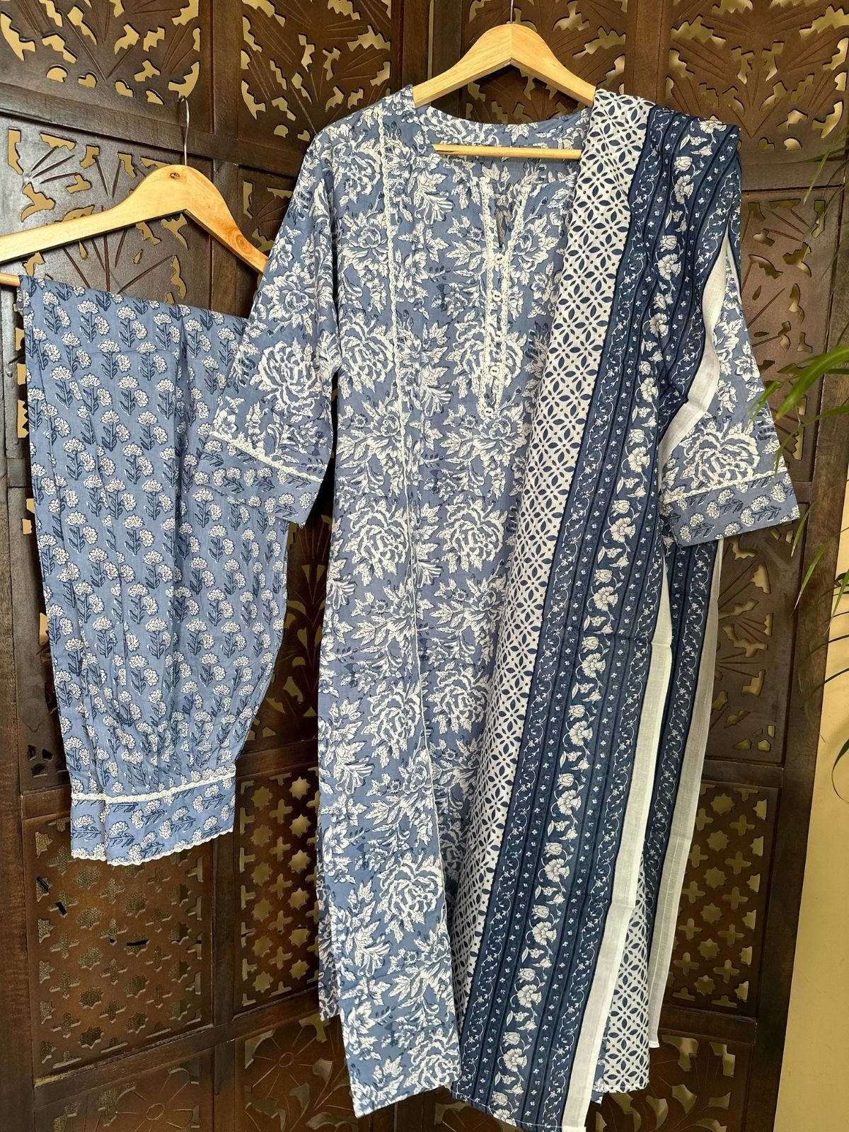 Handblock Cotton Set with Malmal Dupatta