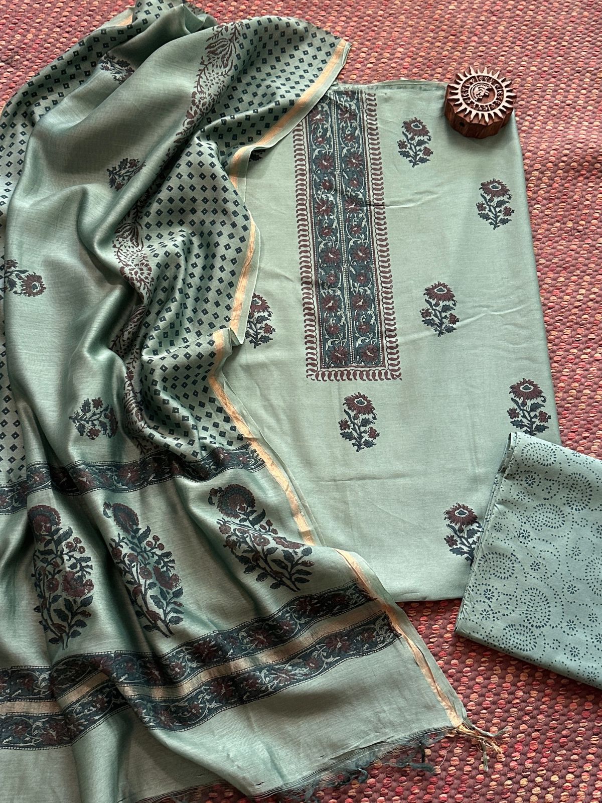 Hand-blocked Maheswari Unstitched Set