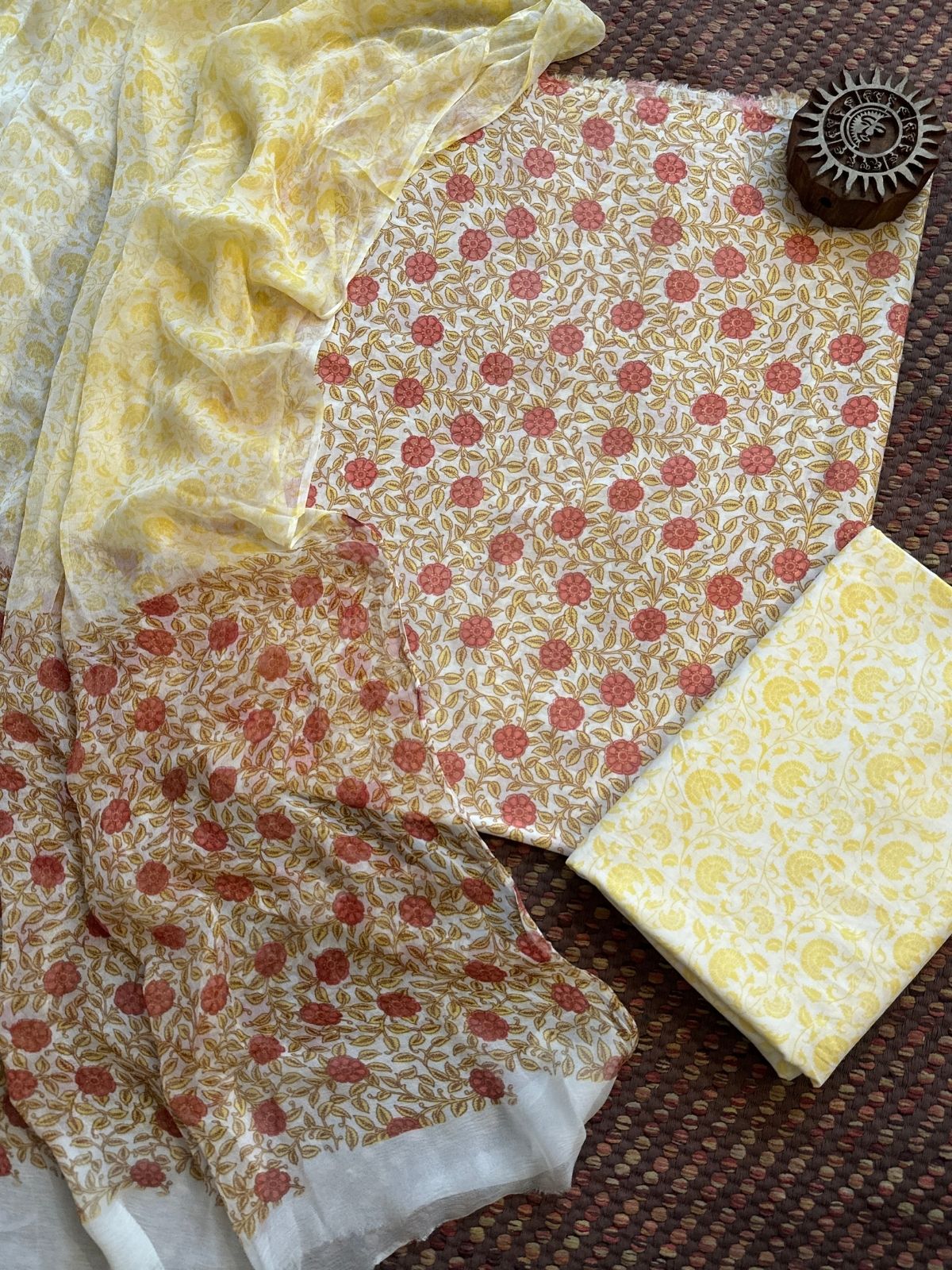 Pure Cotton Unstitched Set with Chiffon Dupatta