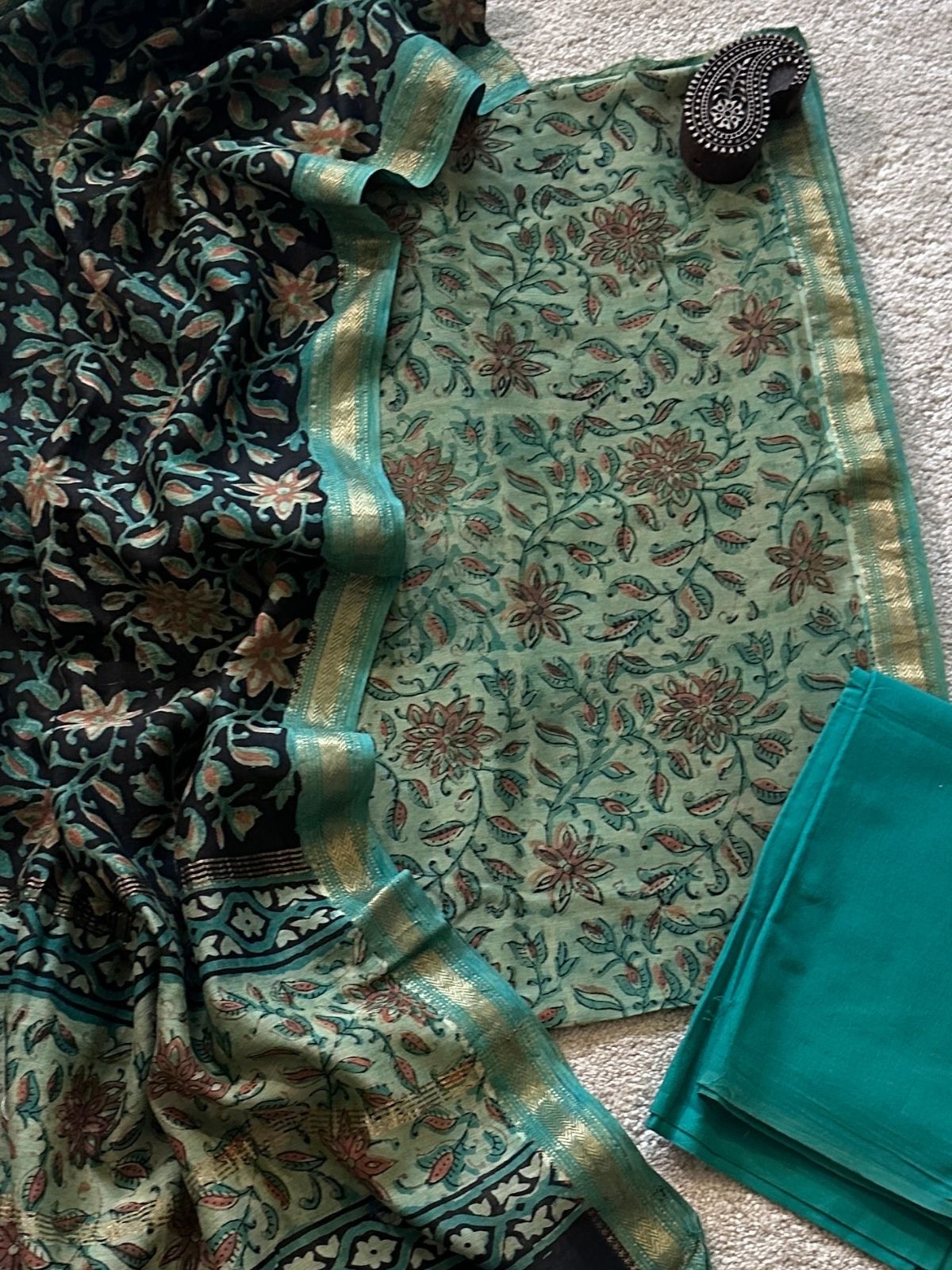 Bahaar-  Maheshwari Silk Set