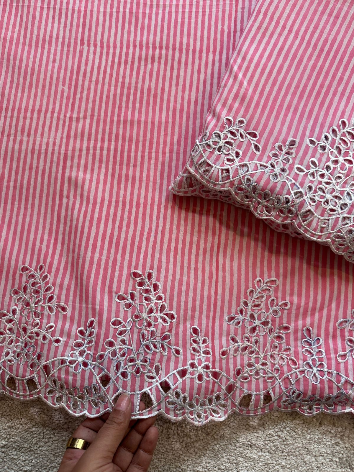 Gulabi Dhaari - Coord Set with Cutwork Embridery