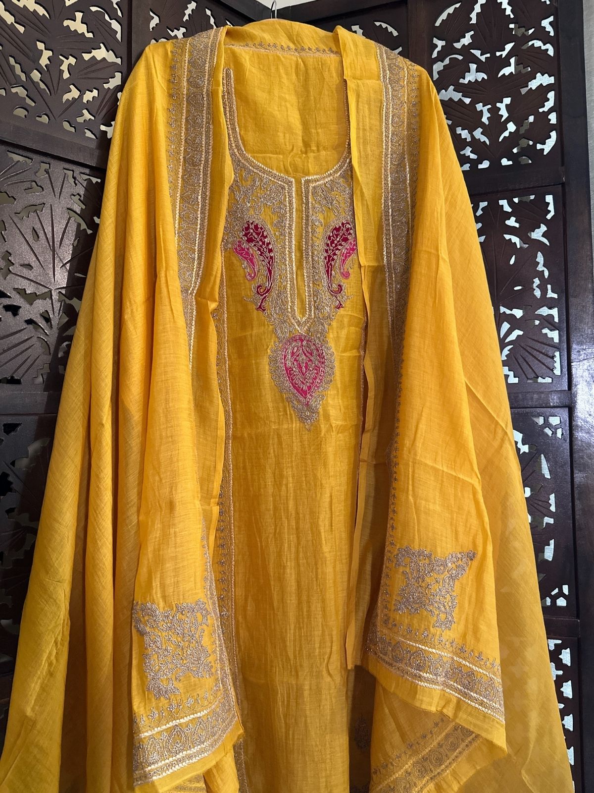 Premium Mul Maheshwari Embroidered Unstitched Set