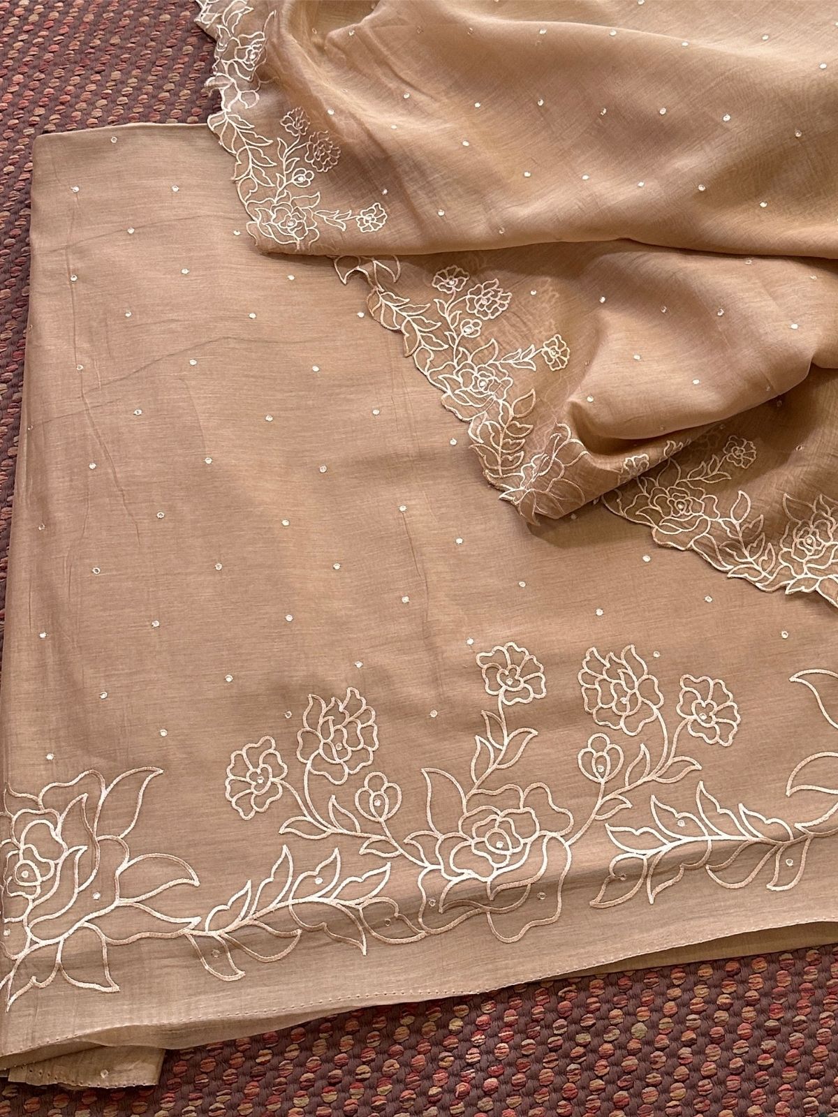 Malmal Maheshwari Silk Embroidered Unstitched Set