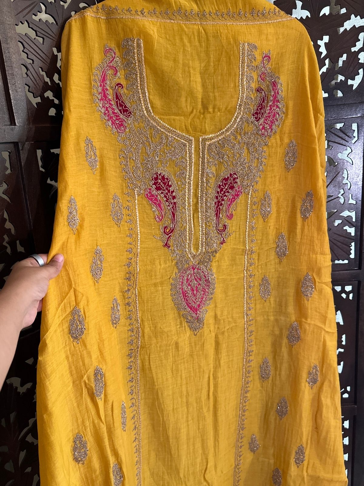 Premium Mul Maheshwari Embroidered Unstitched Set