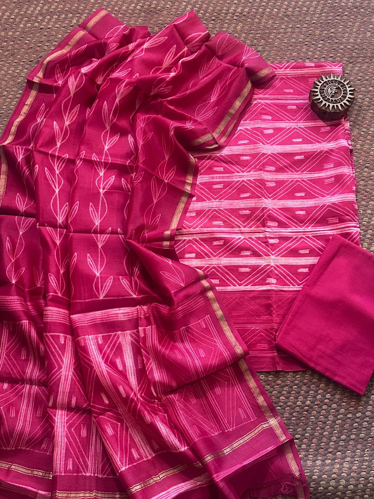 Shibori Maheshwari Silk Set