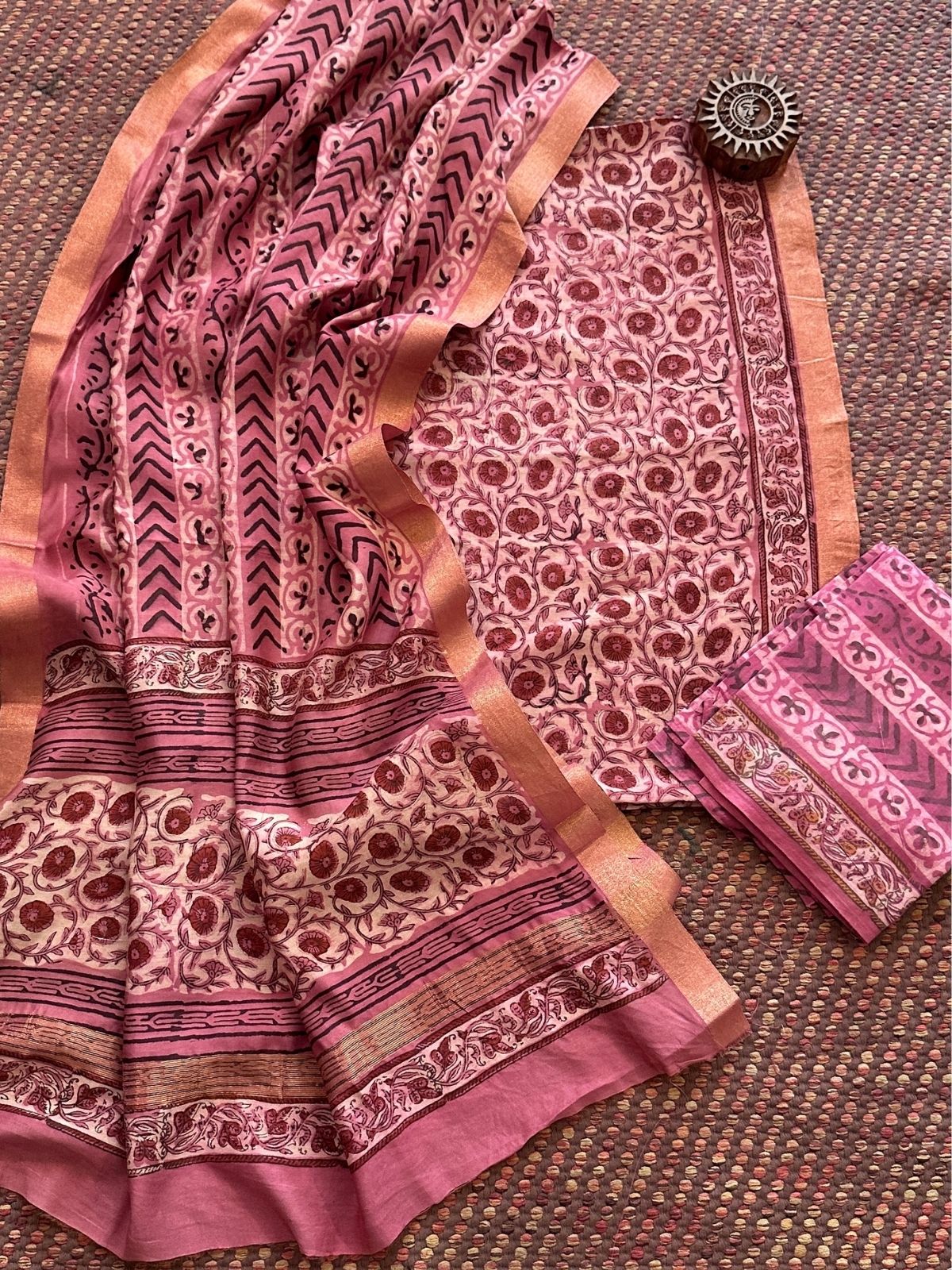 Vegetable Dyed Maheshwari Silk Unstitched Set