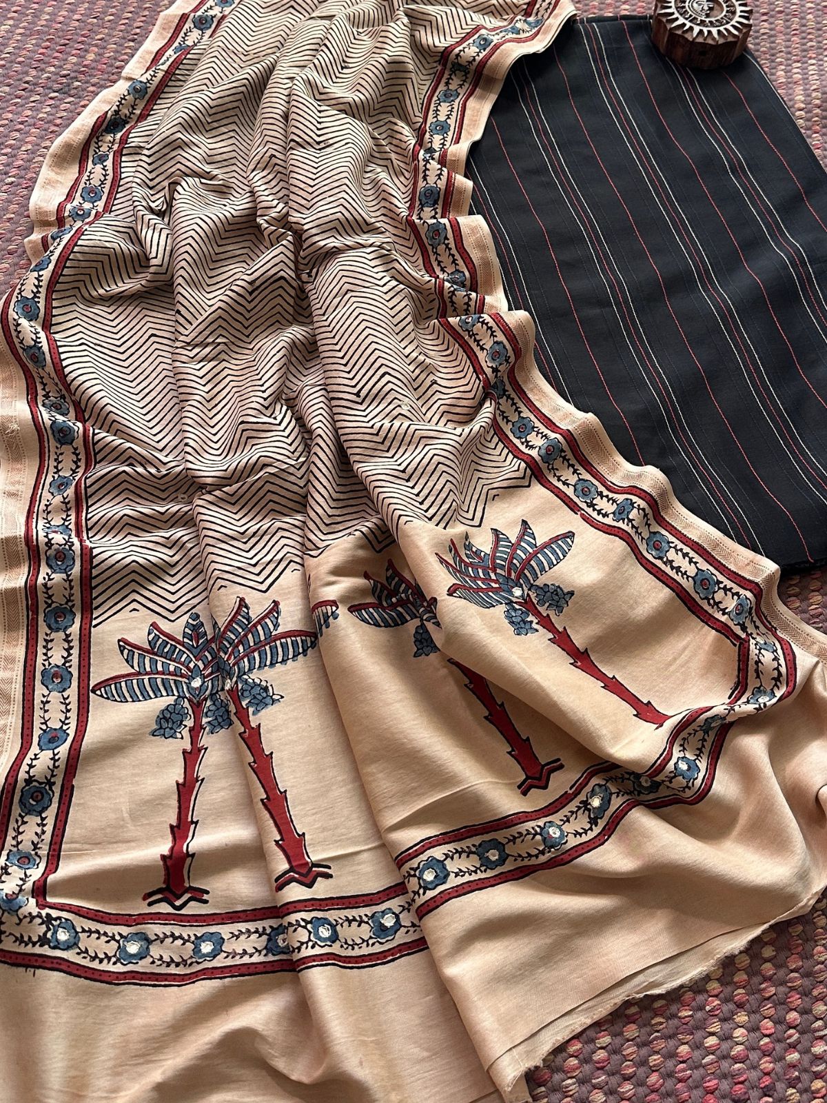 Premium Maheshwari Silk Set