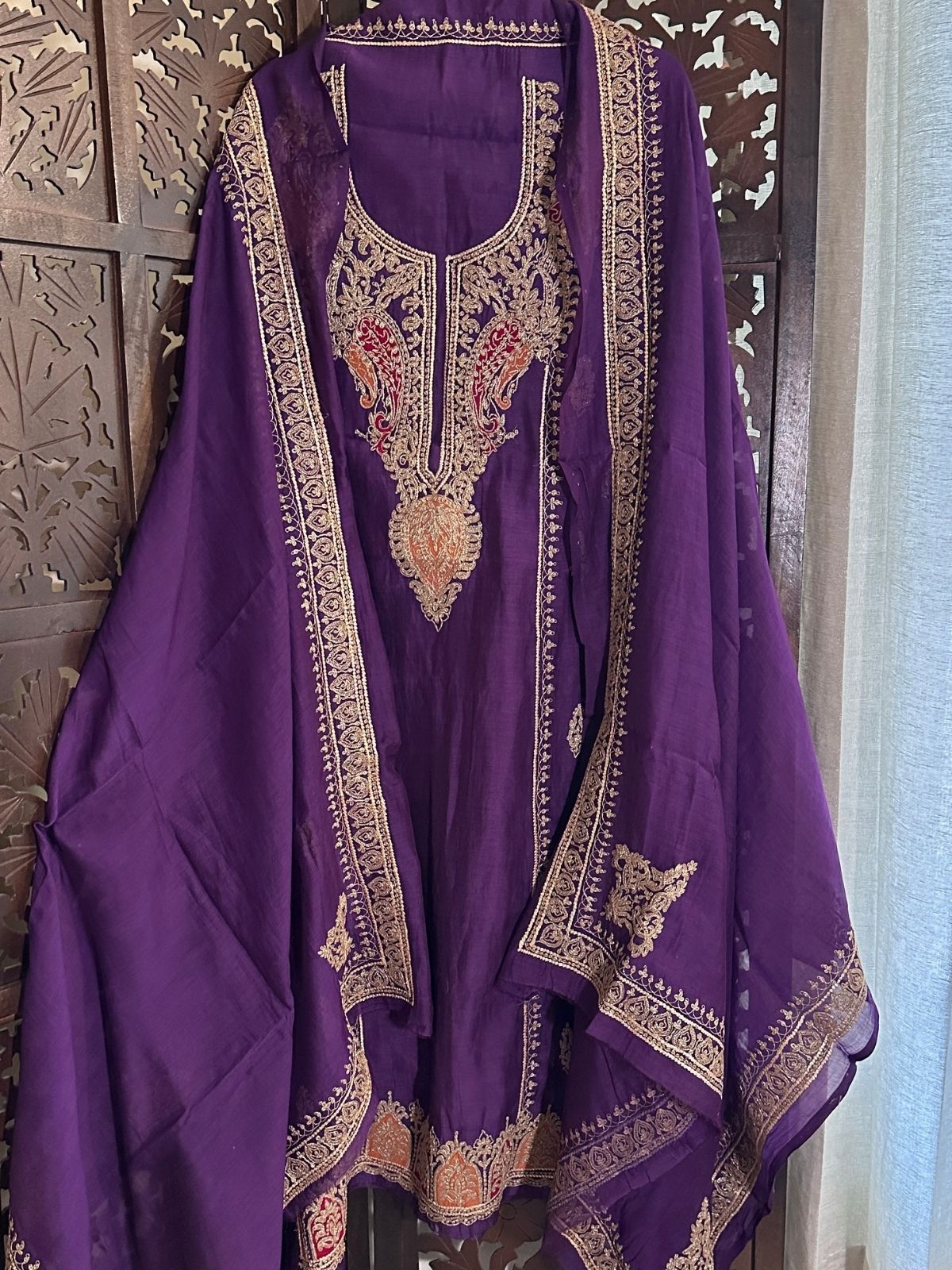 Premium Mul Maheshwari Embroidered Unstitched Set