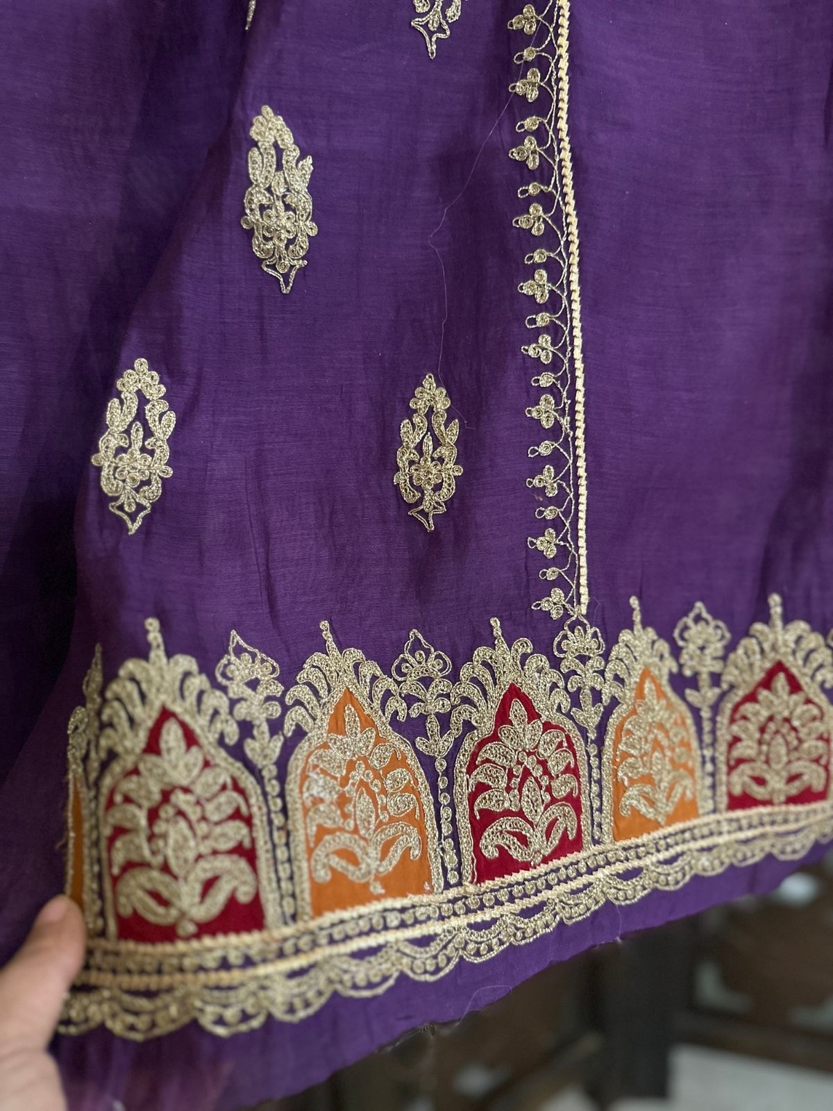 Premium Mul Maheshwari Embroidered Unstitched Set