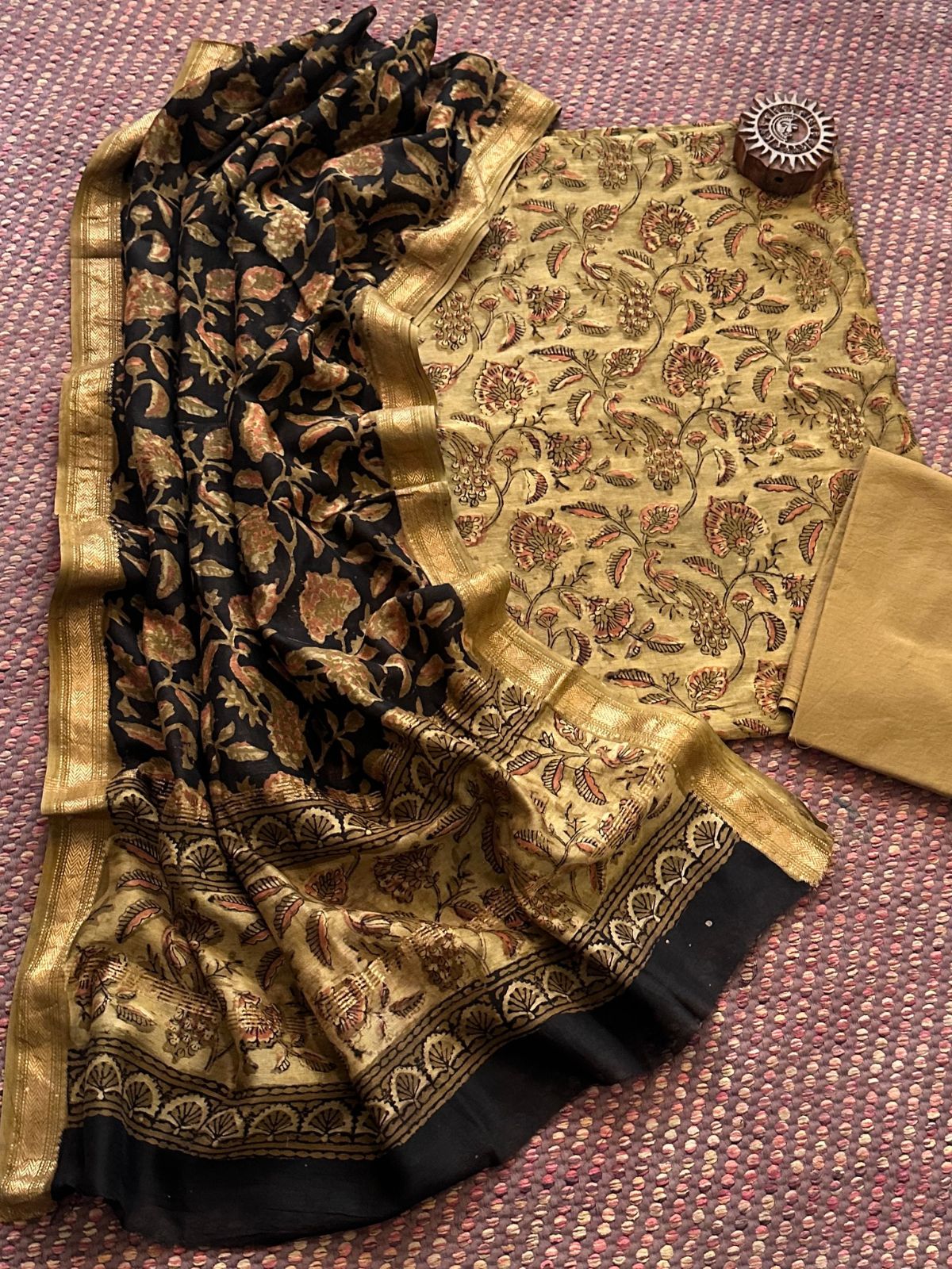 Vegetable Dyed Maheshwari Silk Unstitched Set