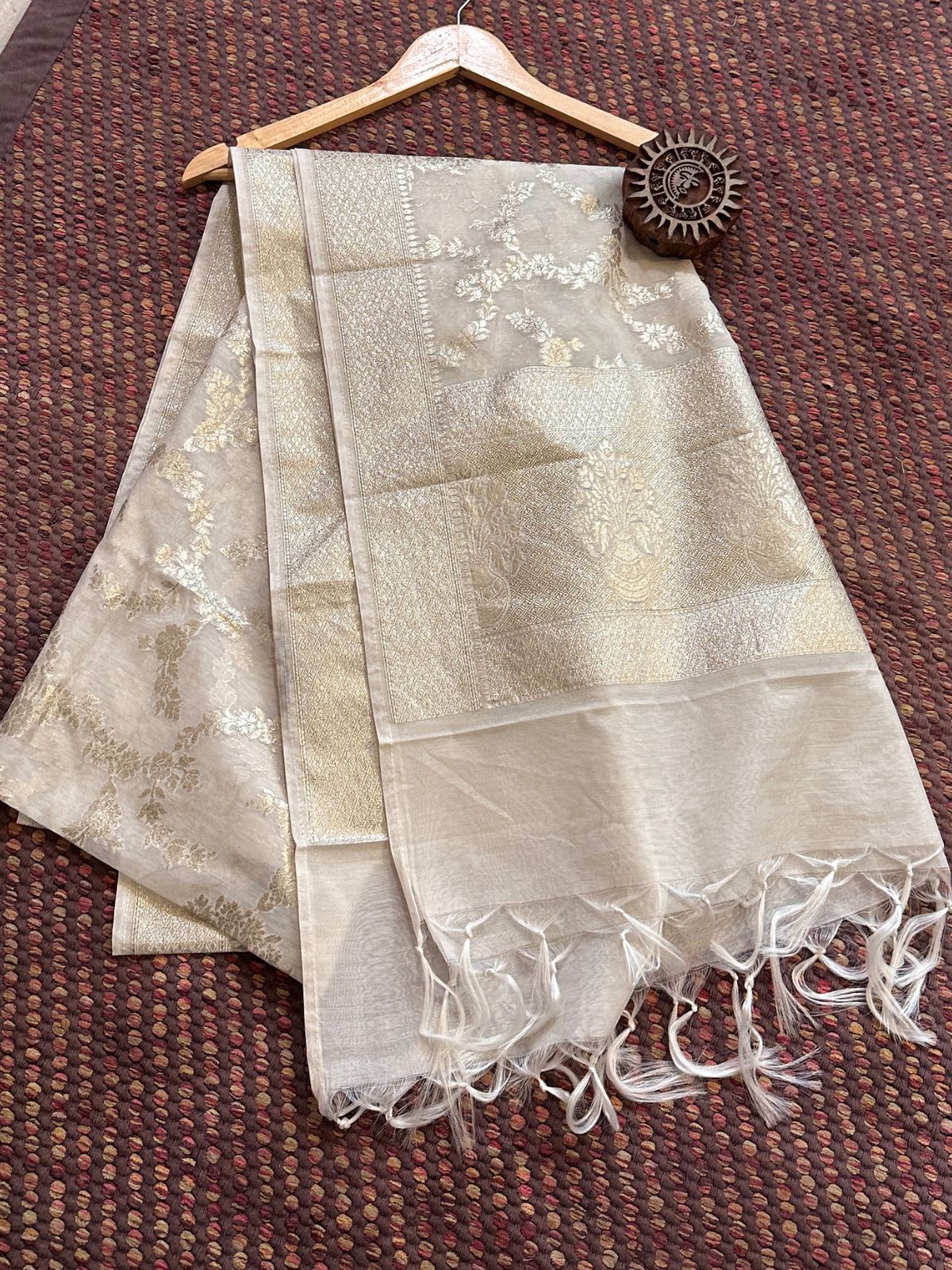 Chanderi Silk Flower Motif Dupatta