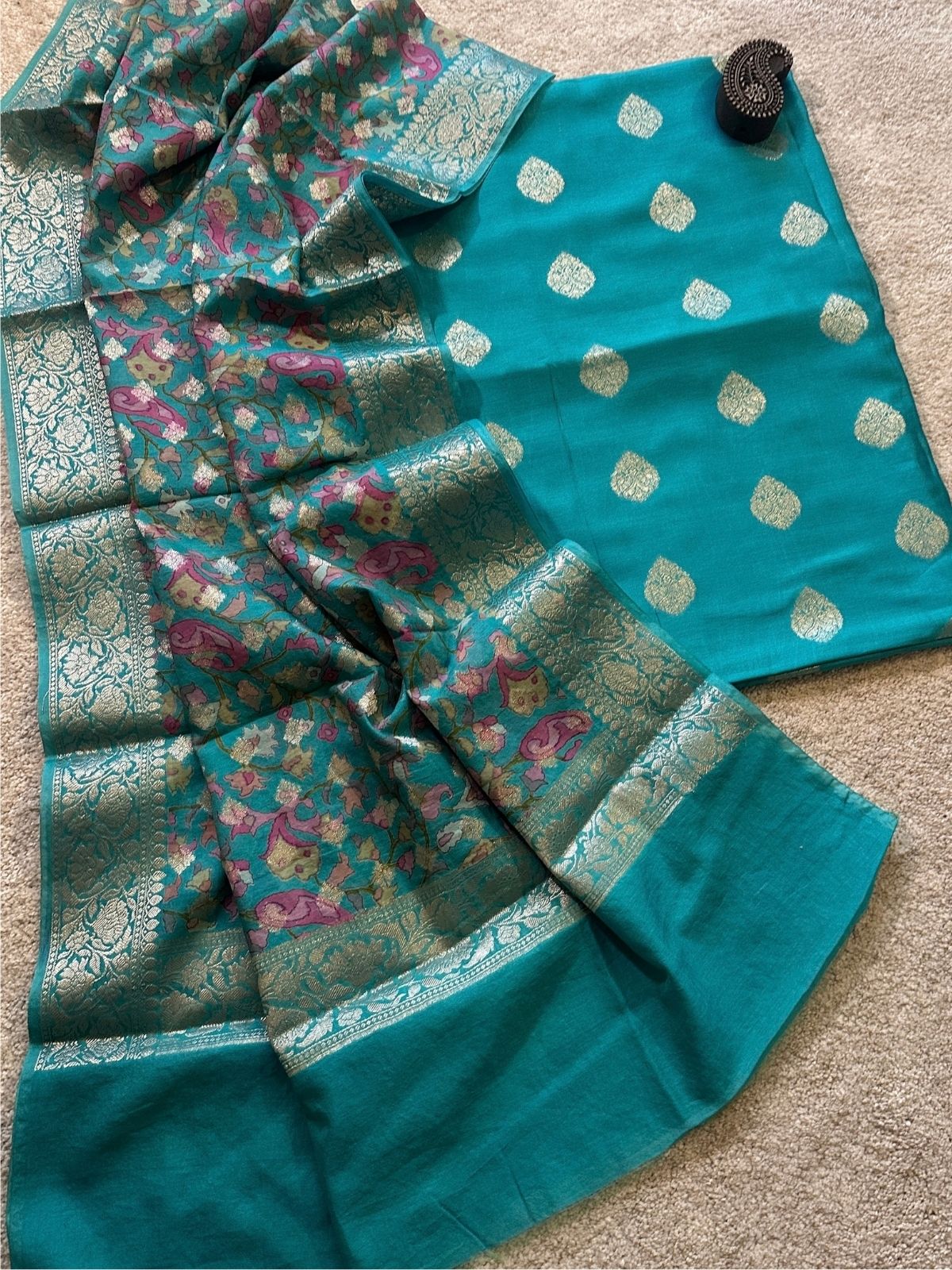 Ferozaa Unstitched Set