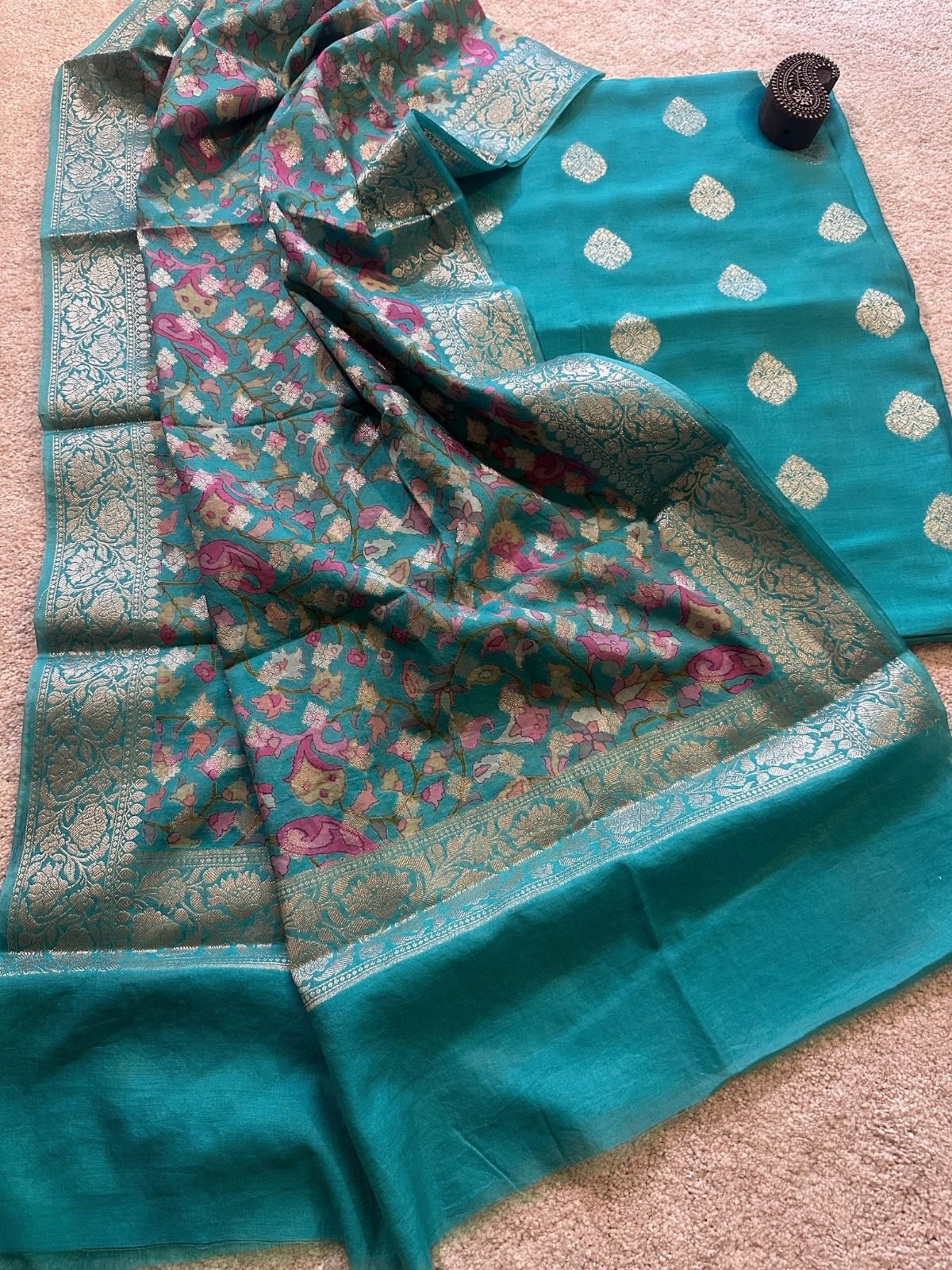 Ferozaa Unstitched Set